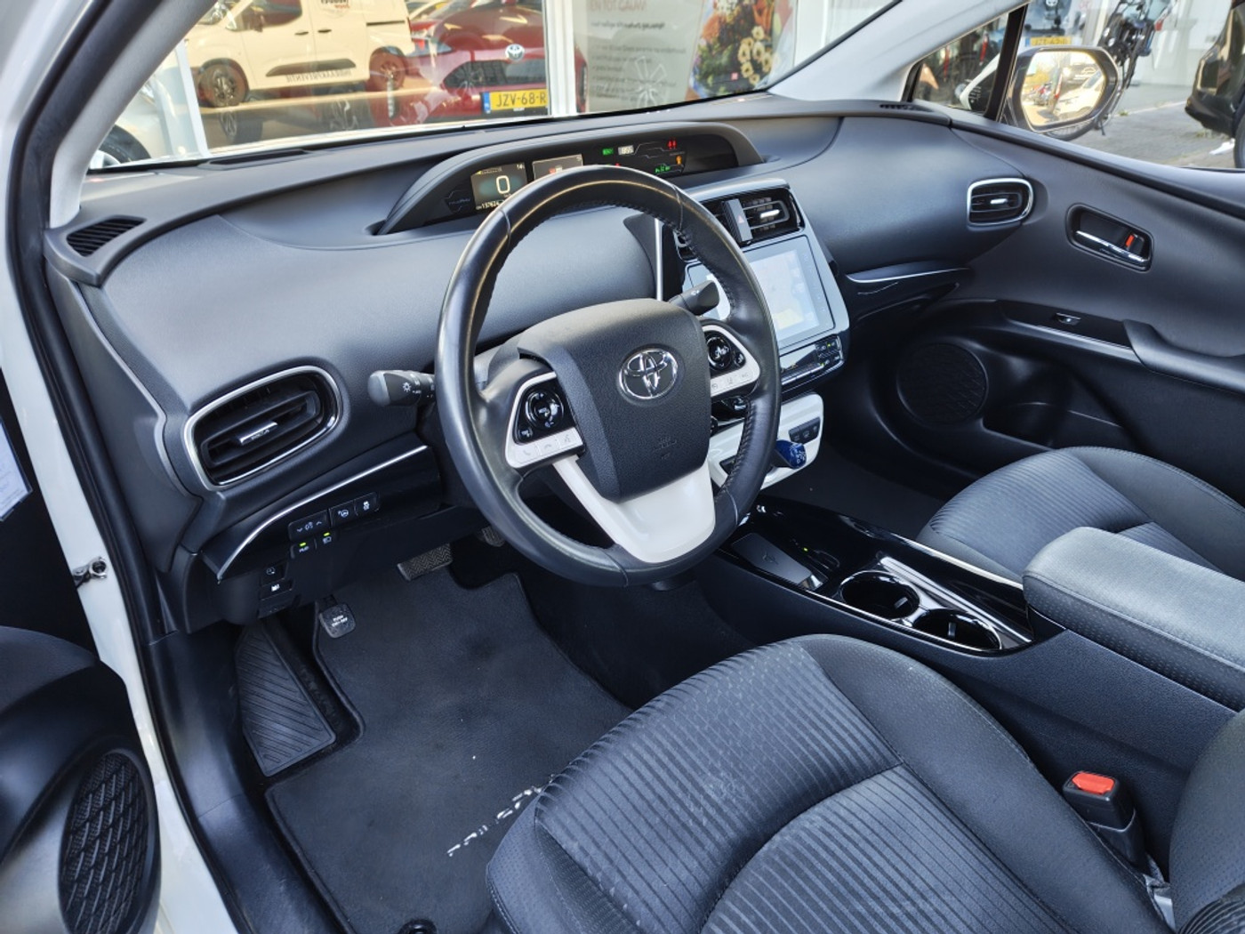 Foto van Toyota Toyota Prius PHV
