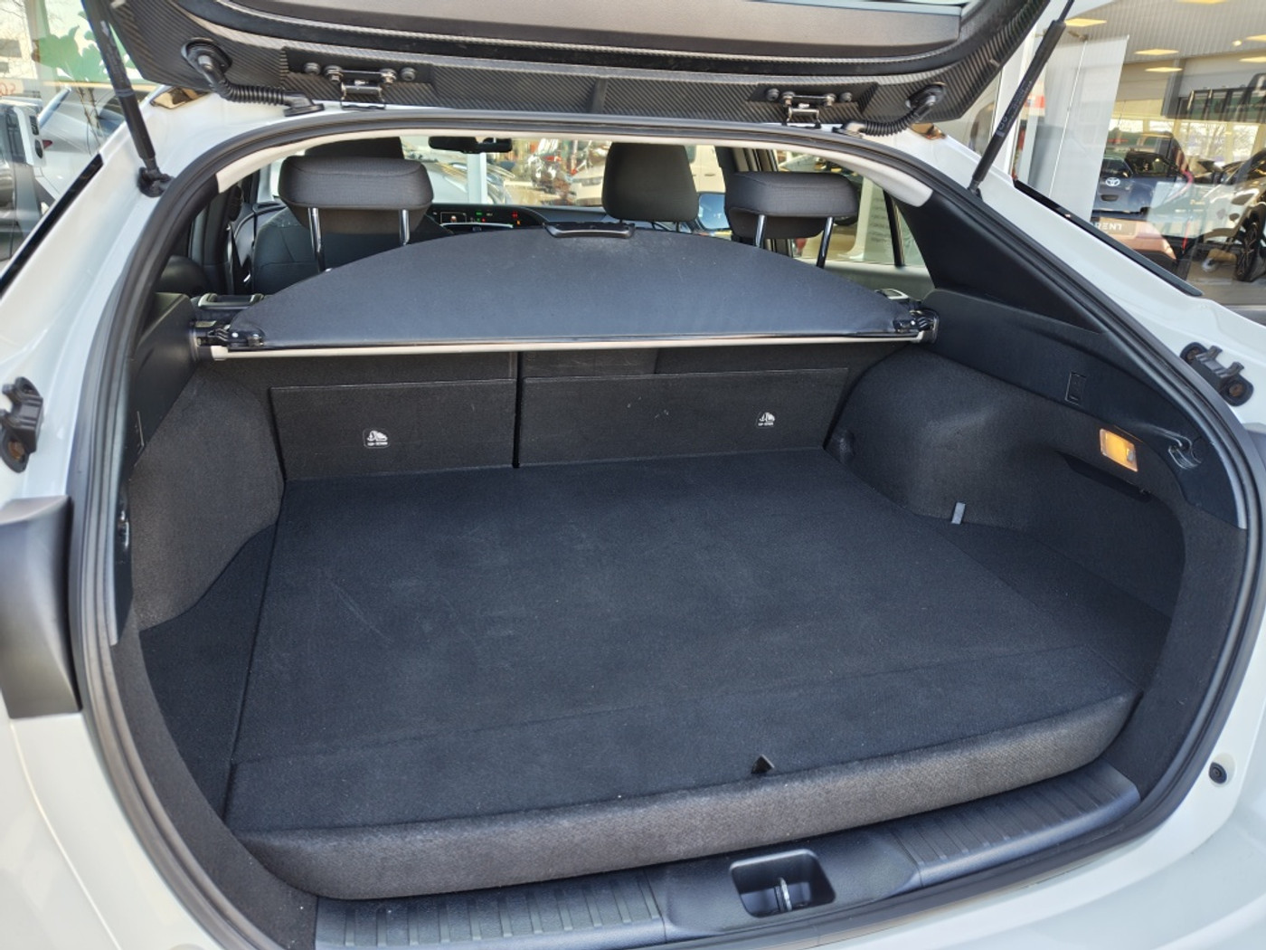 Foto van Toyota Toyota Prius PHV