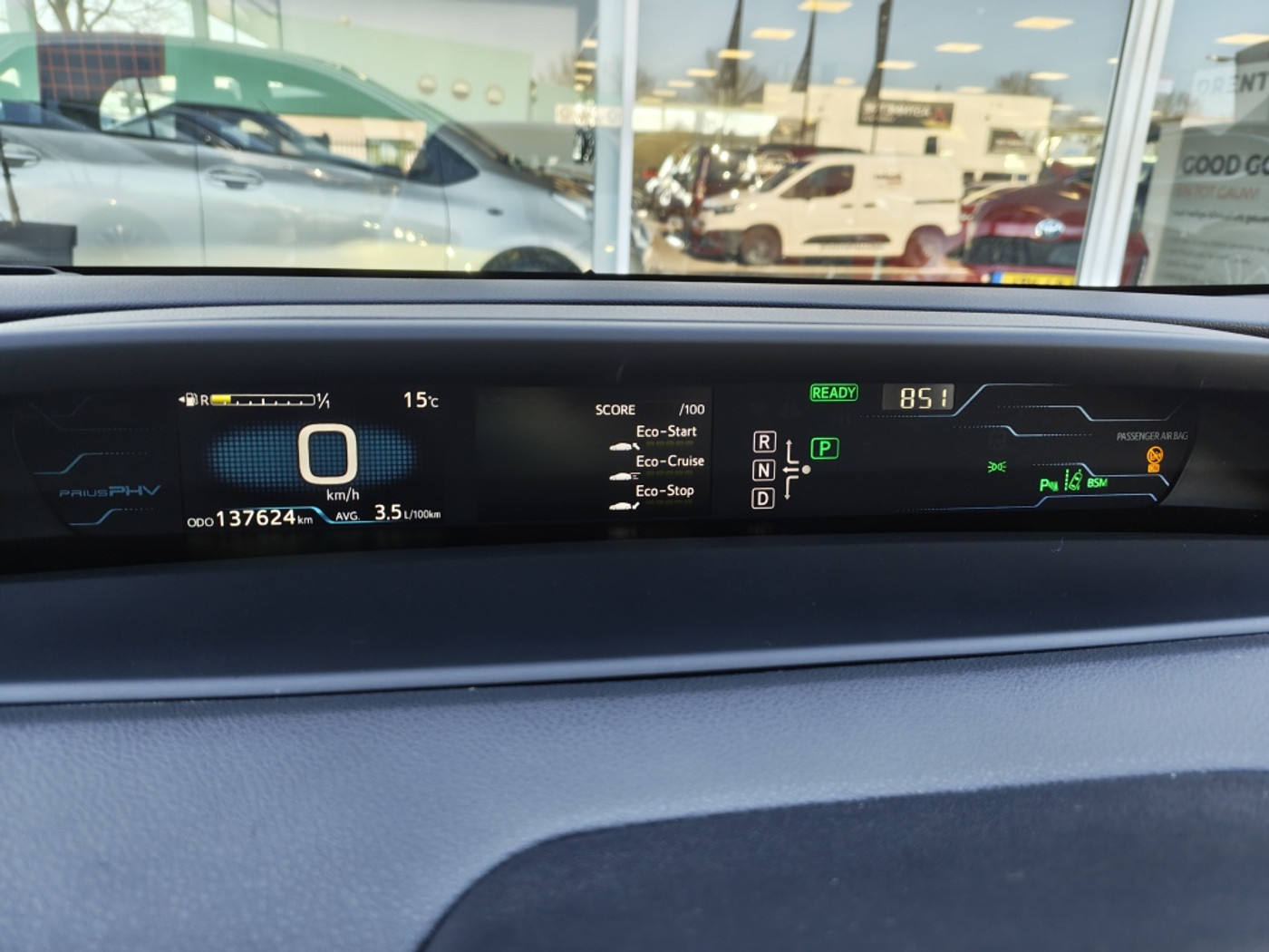 Foto van Toyota Toyota Prius PHV