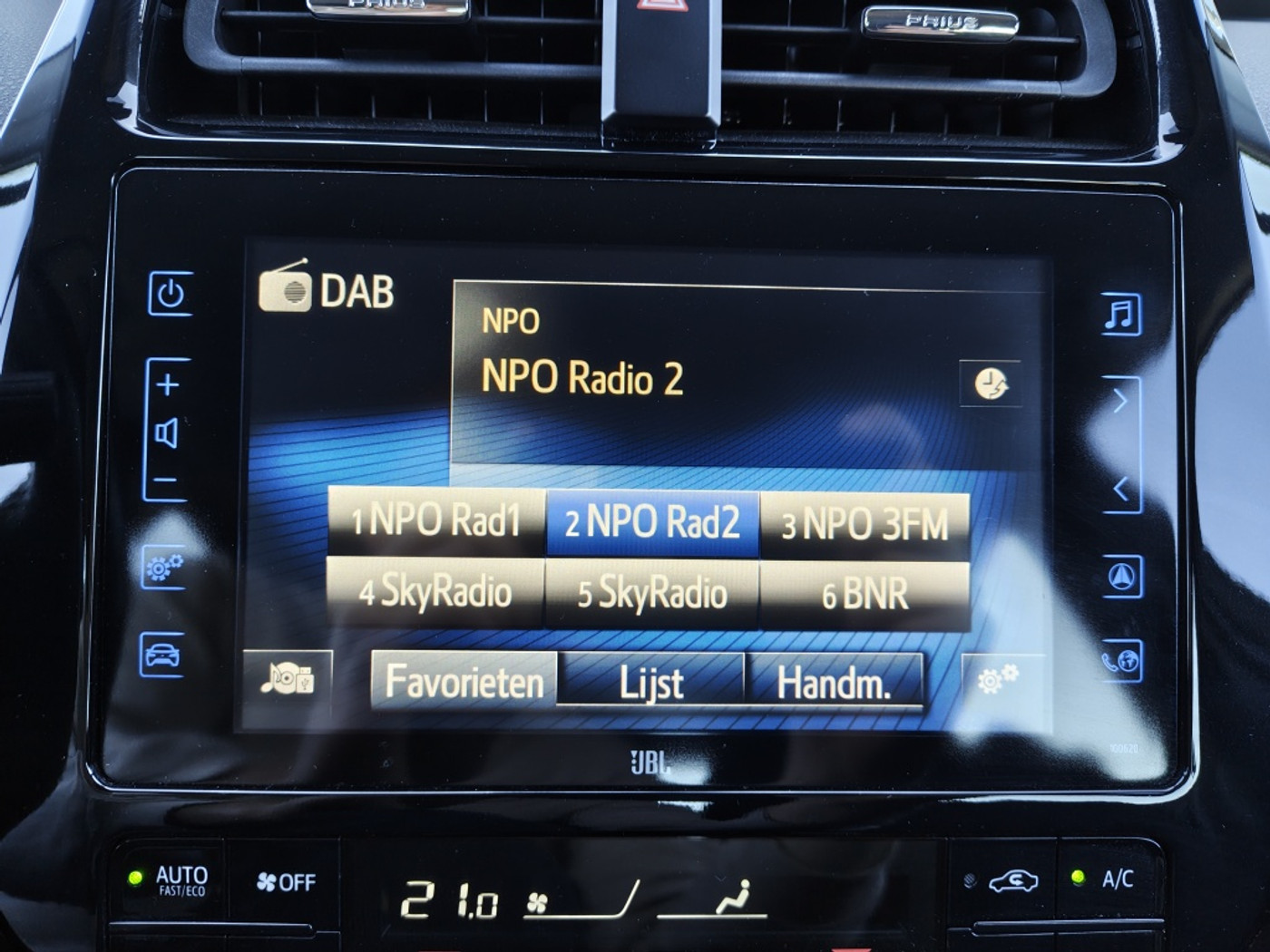 Foto van Toyota Toyota Prius PHV