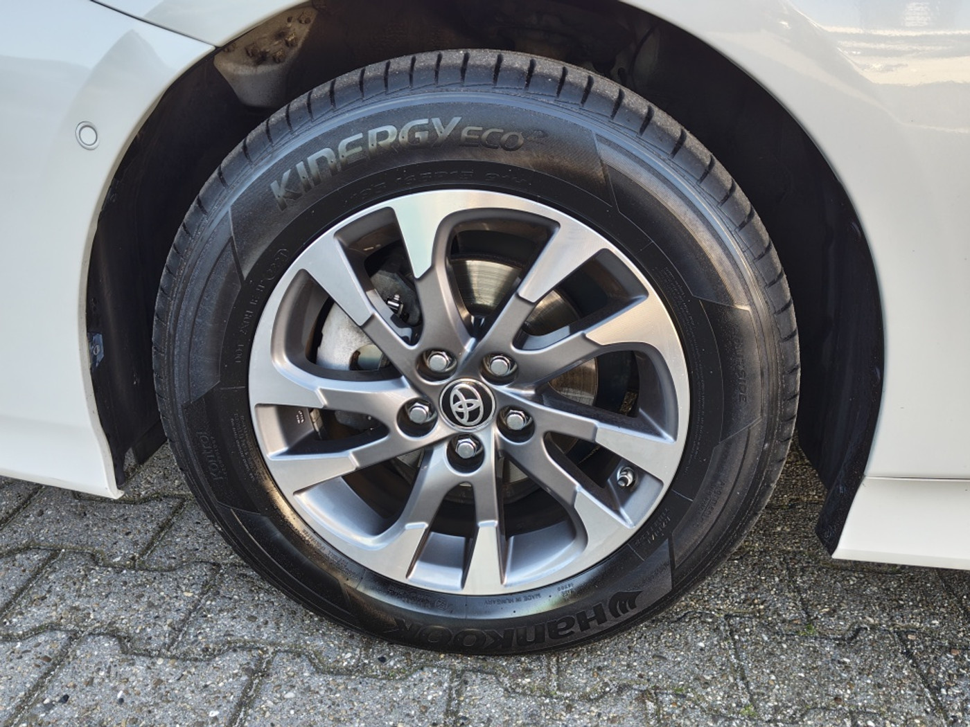 Foto van Toyota Toyota Prius PHV