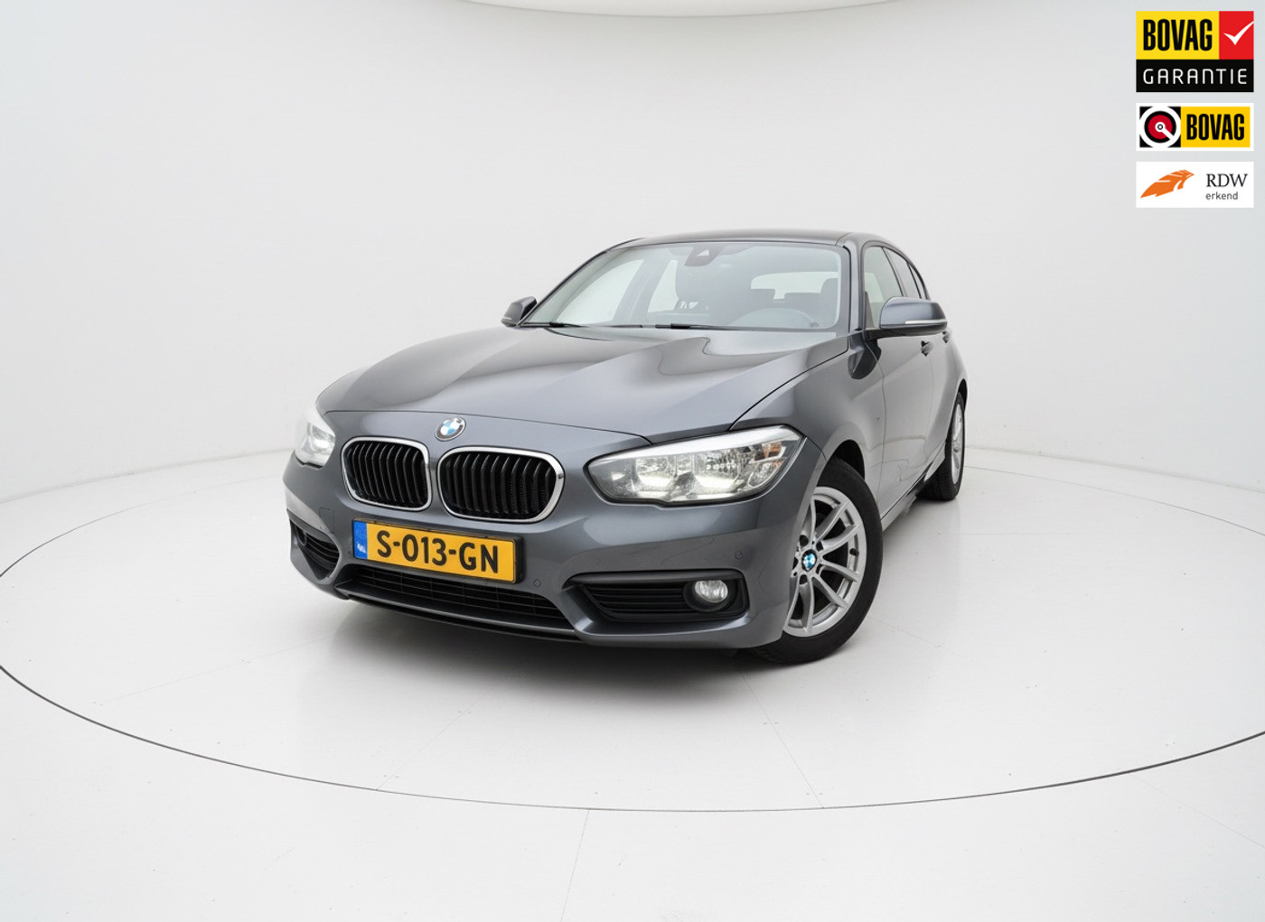 BMW 116i 116i Corporate Lease High Executive| 2018 - voorkant