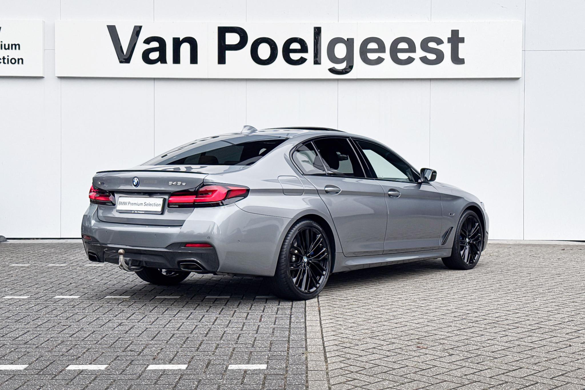 Foto van BMW 545e xDrive
