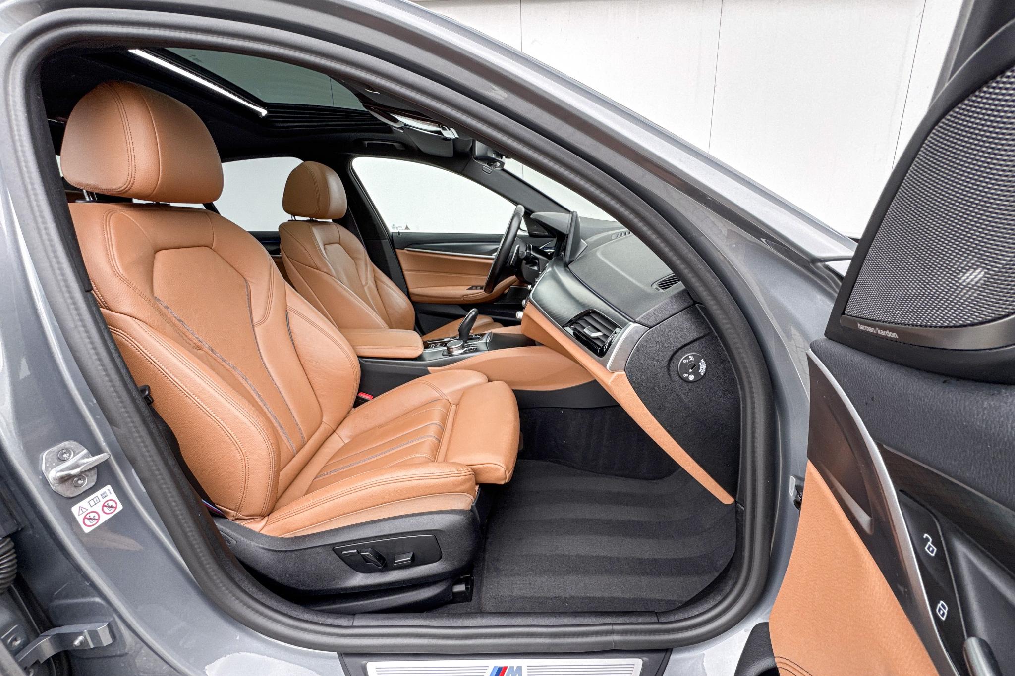 Foto van BMW 545e xDrive