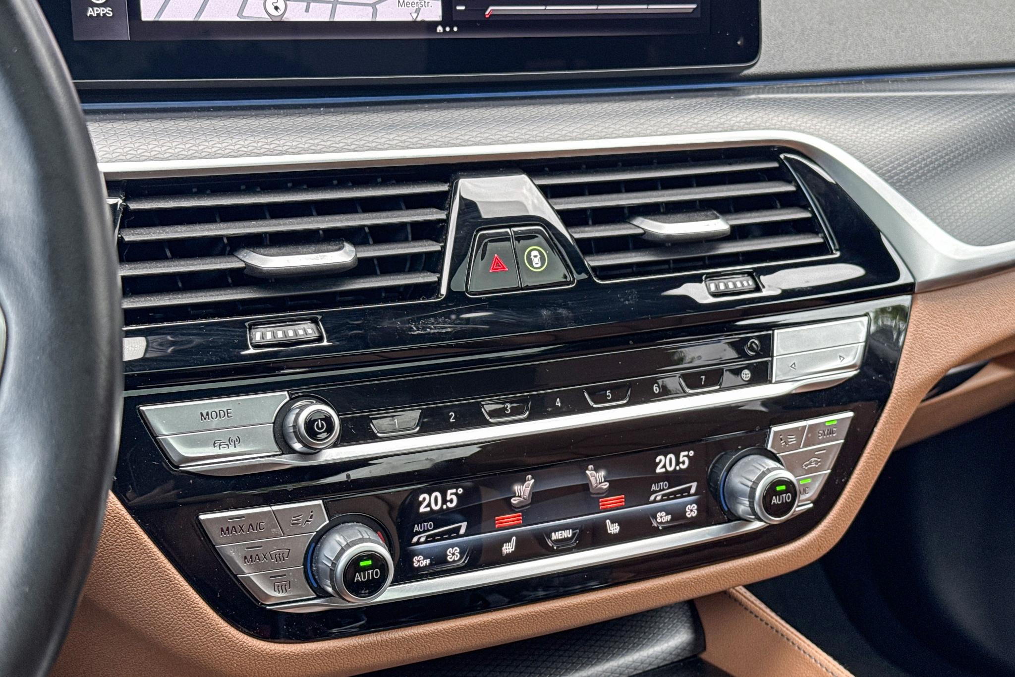Foto van BMW 545e xDrive