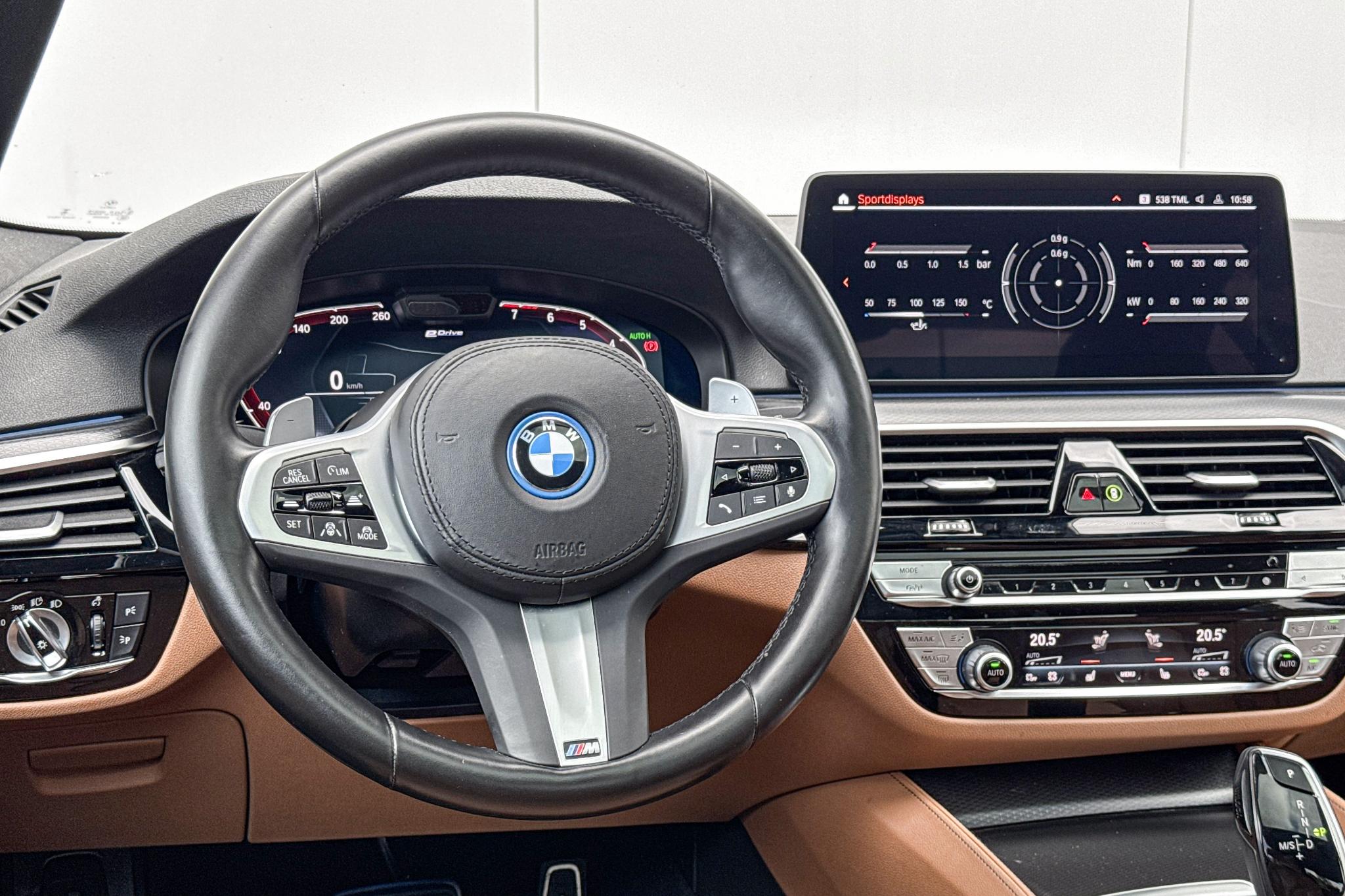Foto van BMW 545e xDrive