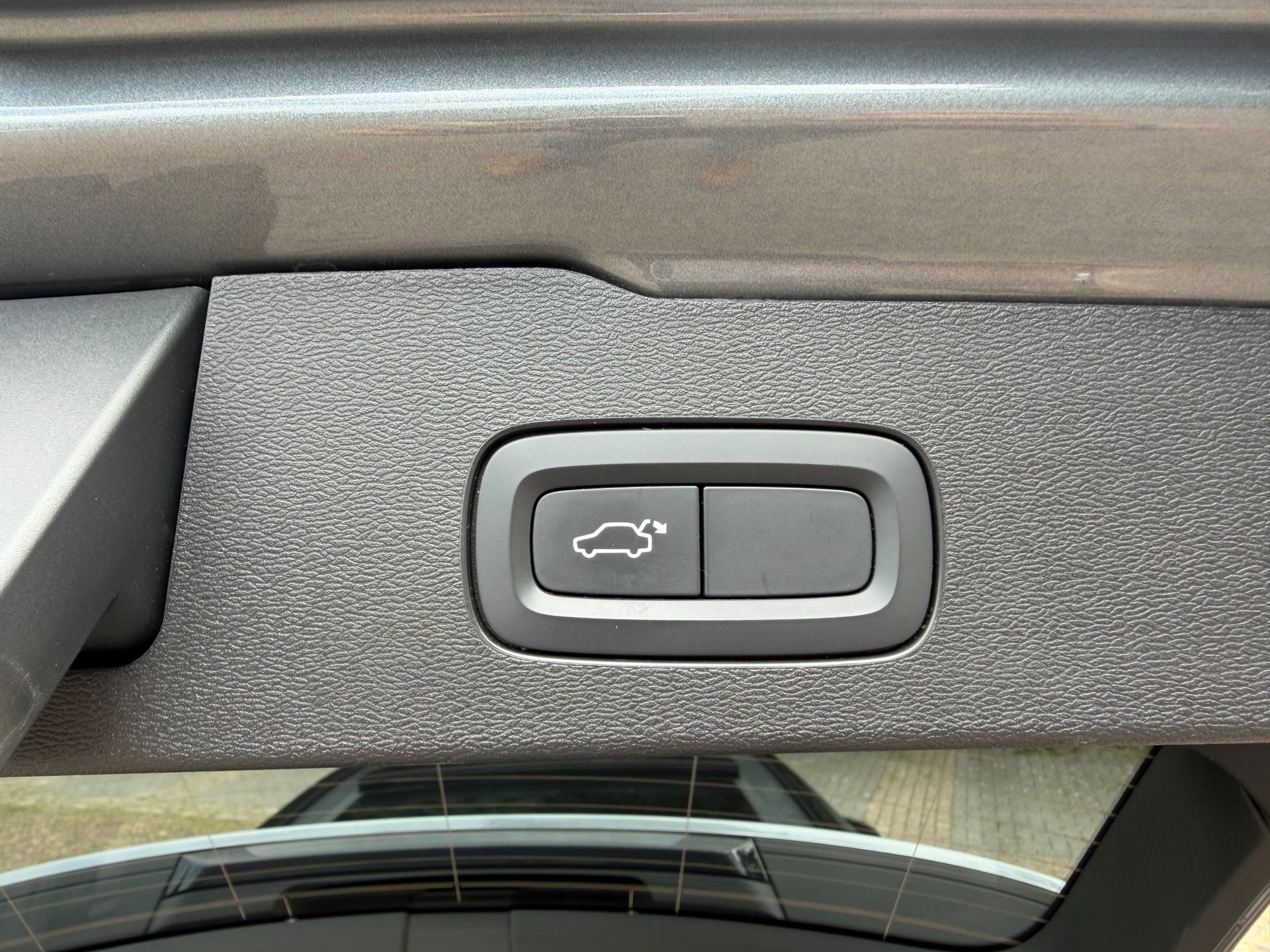Foto van Volvo V60 T8 Twin Engine