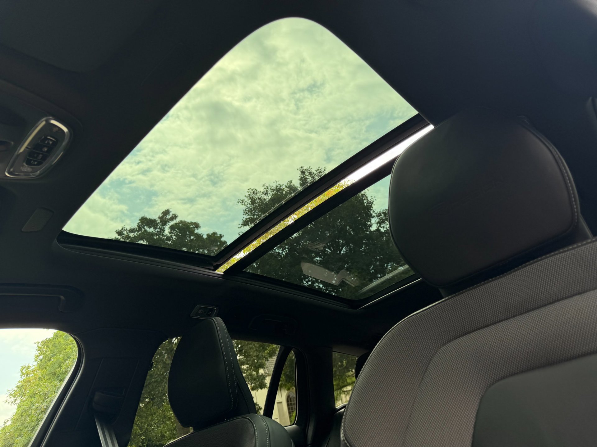 Foto van Volvo V60 T8 Twin Engine