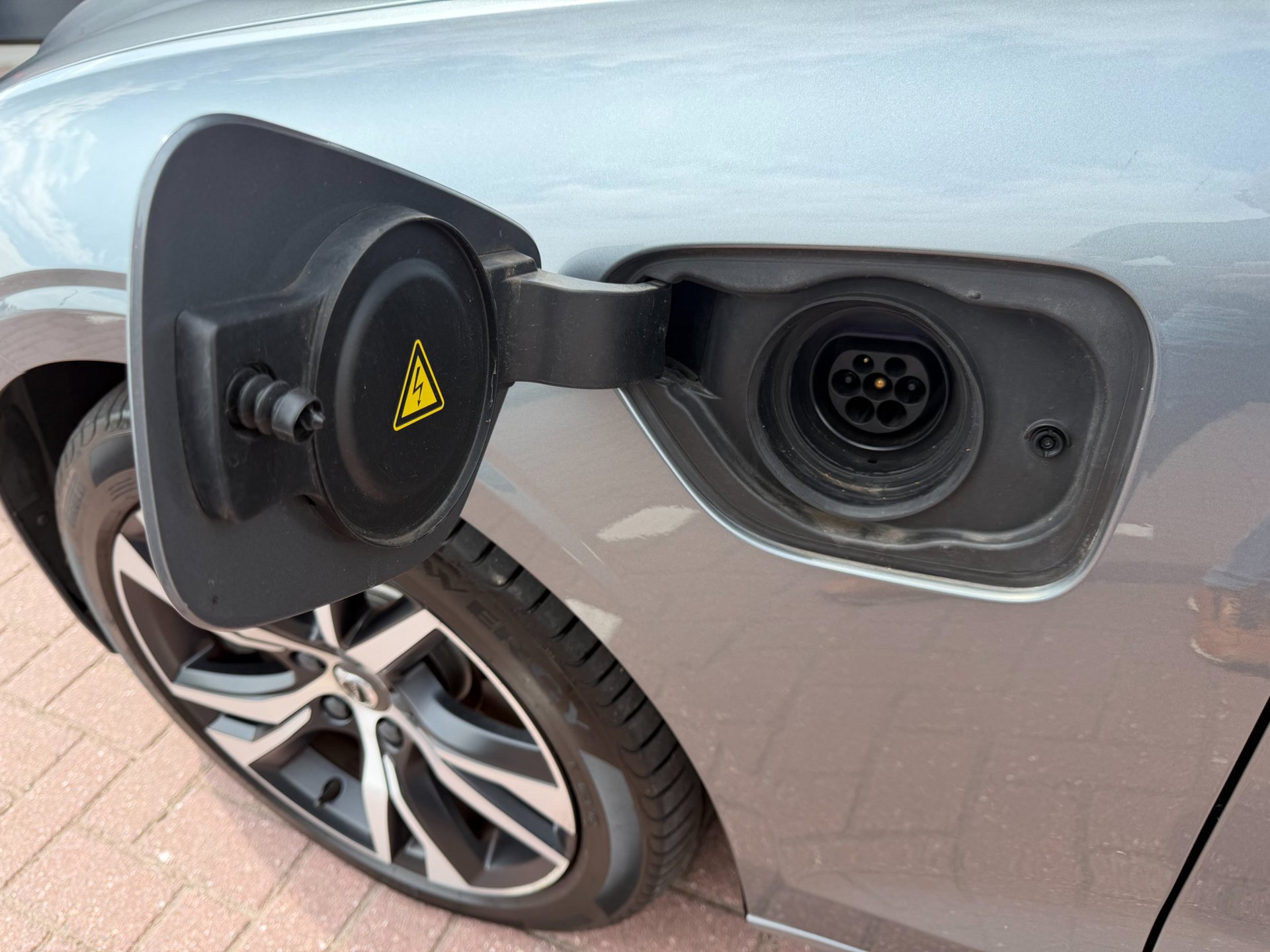 Foto van Volvo V60 T8 Twin Engine