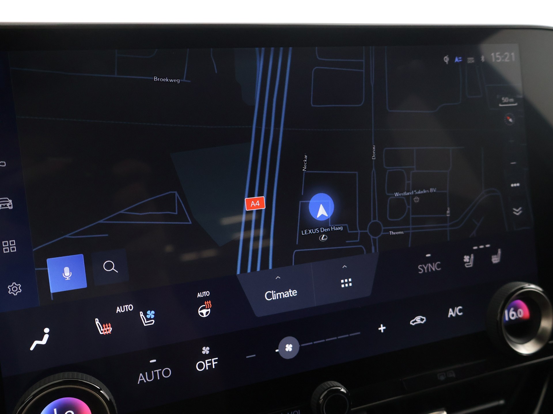 Foto van Lexus Lexus Nx450h+