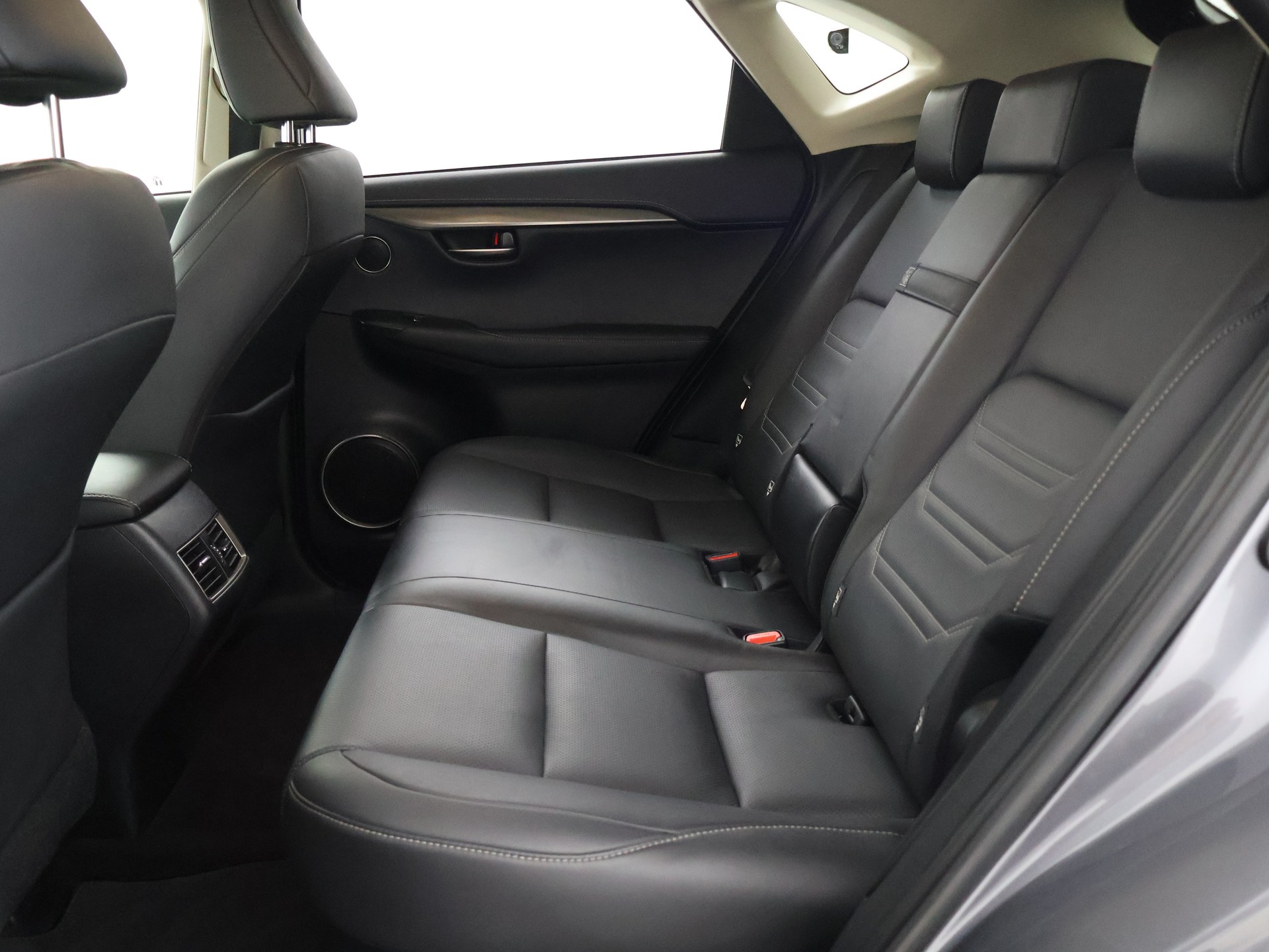 Foto van Lexus Lexus Nx300h