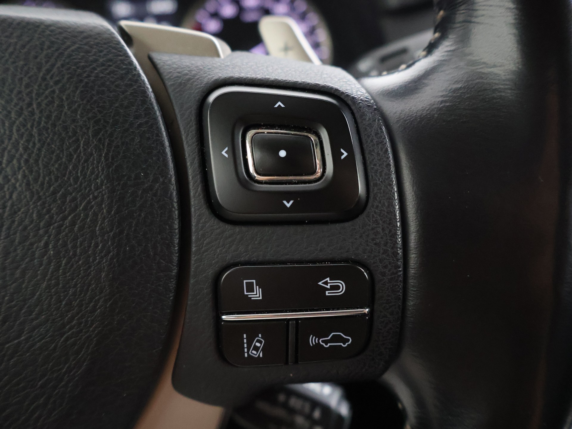 Foto van Lexus Lexus Nx300h