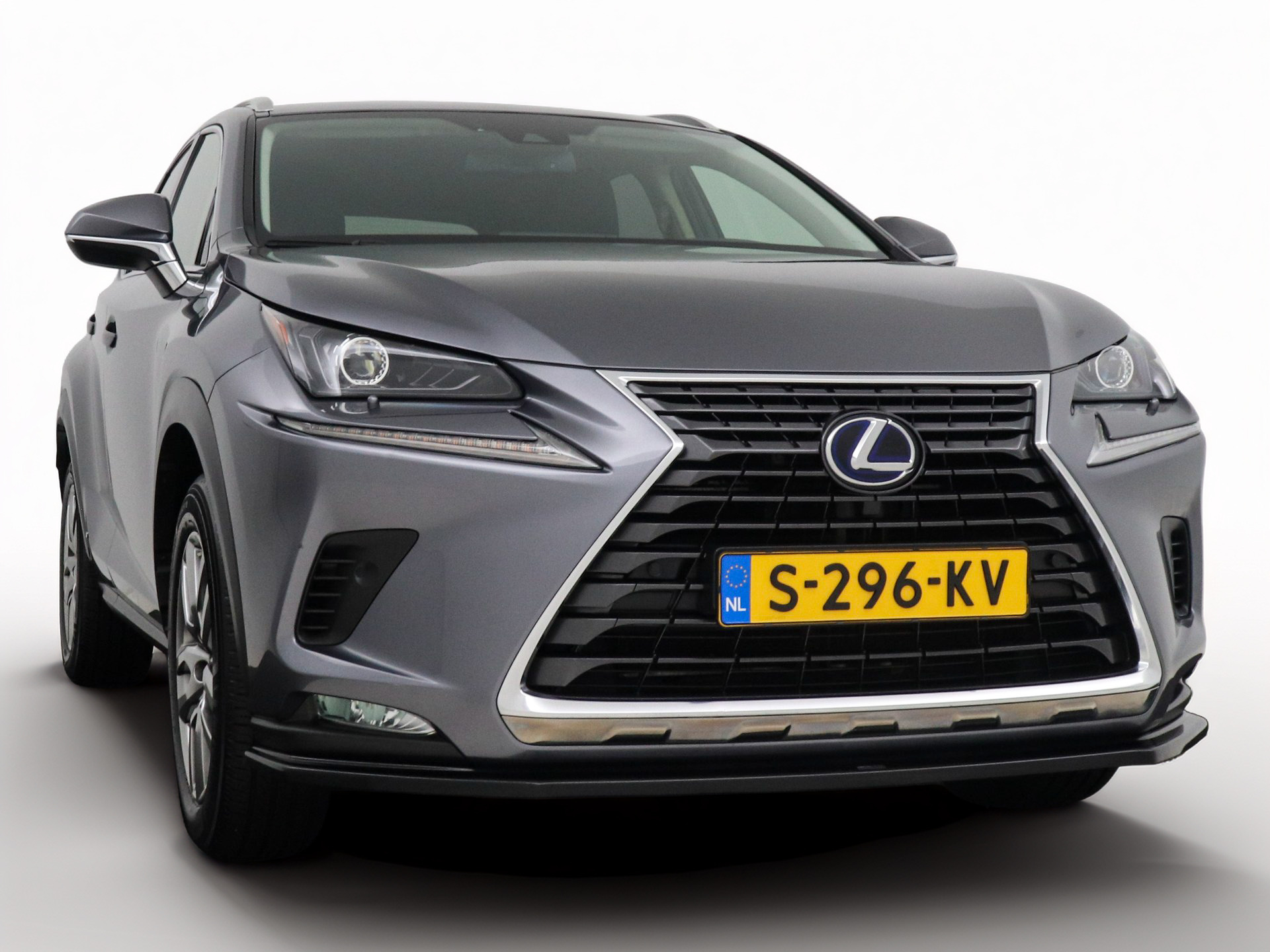 Foto van Lexus Lexus Nx300h