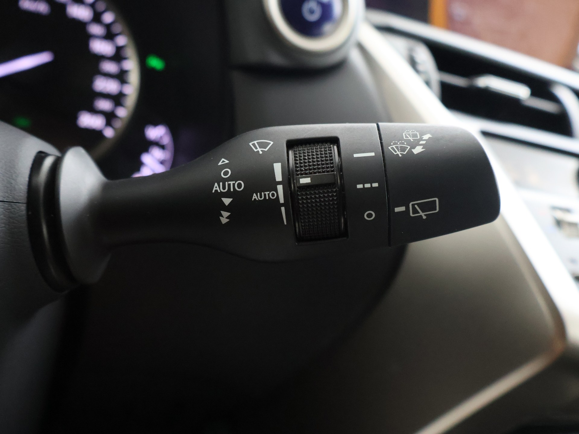 Foto van Lexus Lexus Nx300h
