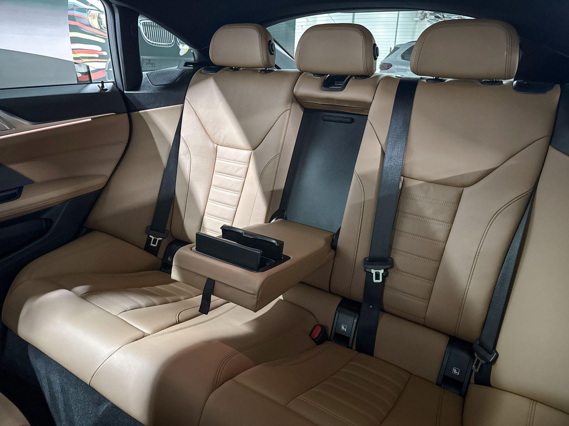 Foto van BMW I4 Edrive40