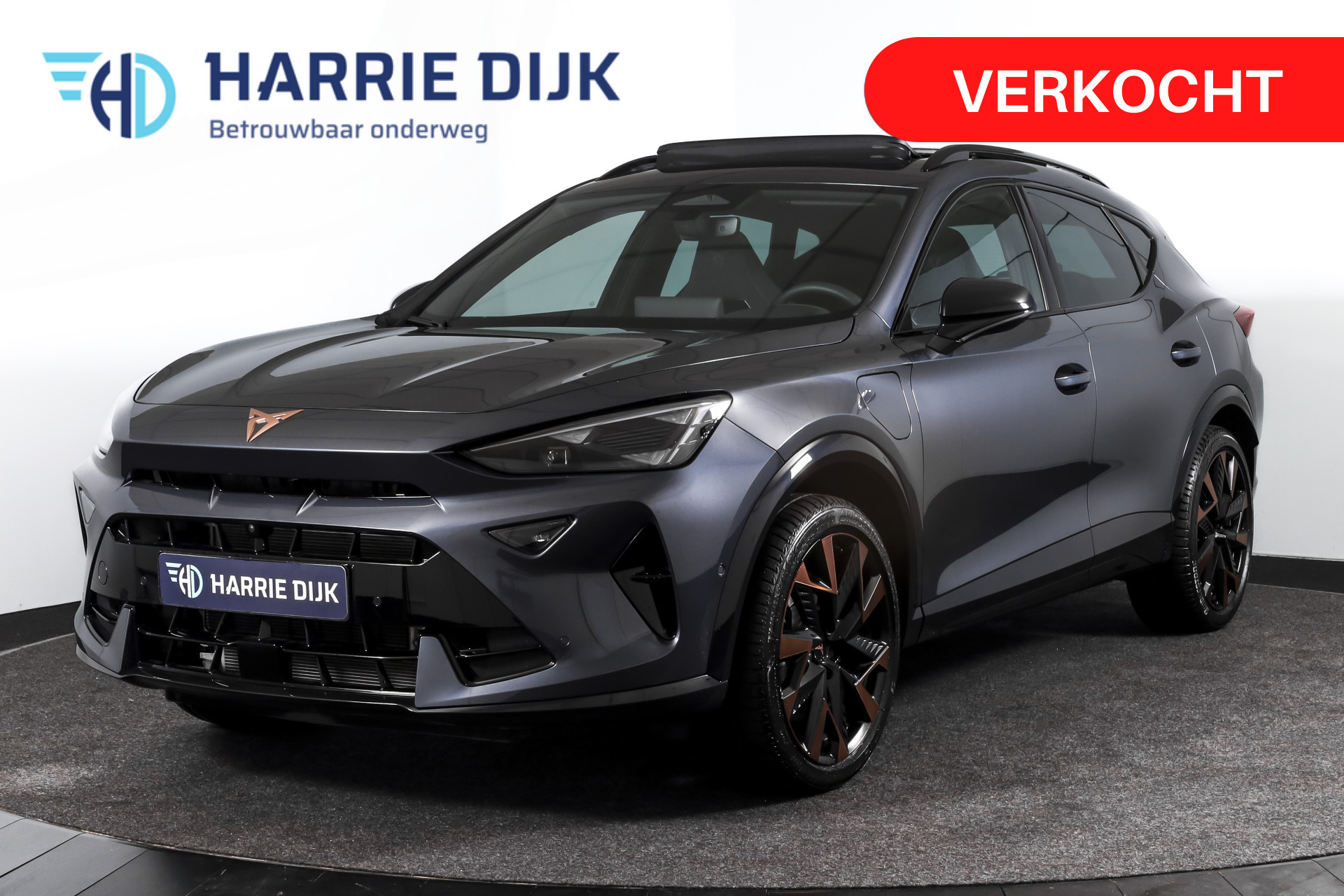 Opel Astra 1.2 Business Edition - Carplay, Camera, LED, Stoel/Stuur Verwarming 2026 - voorkant