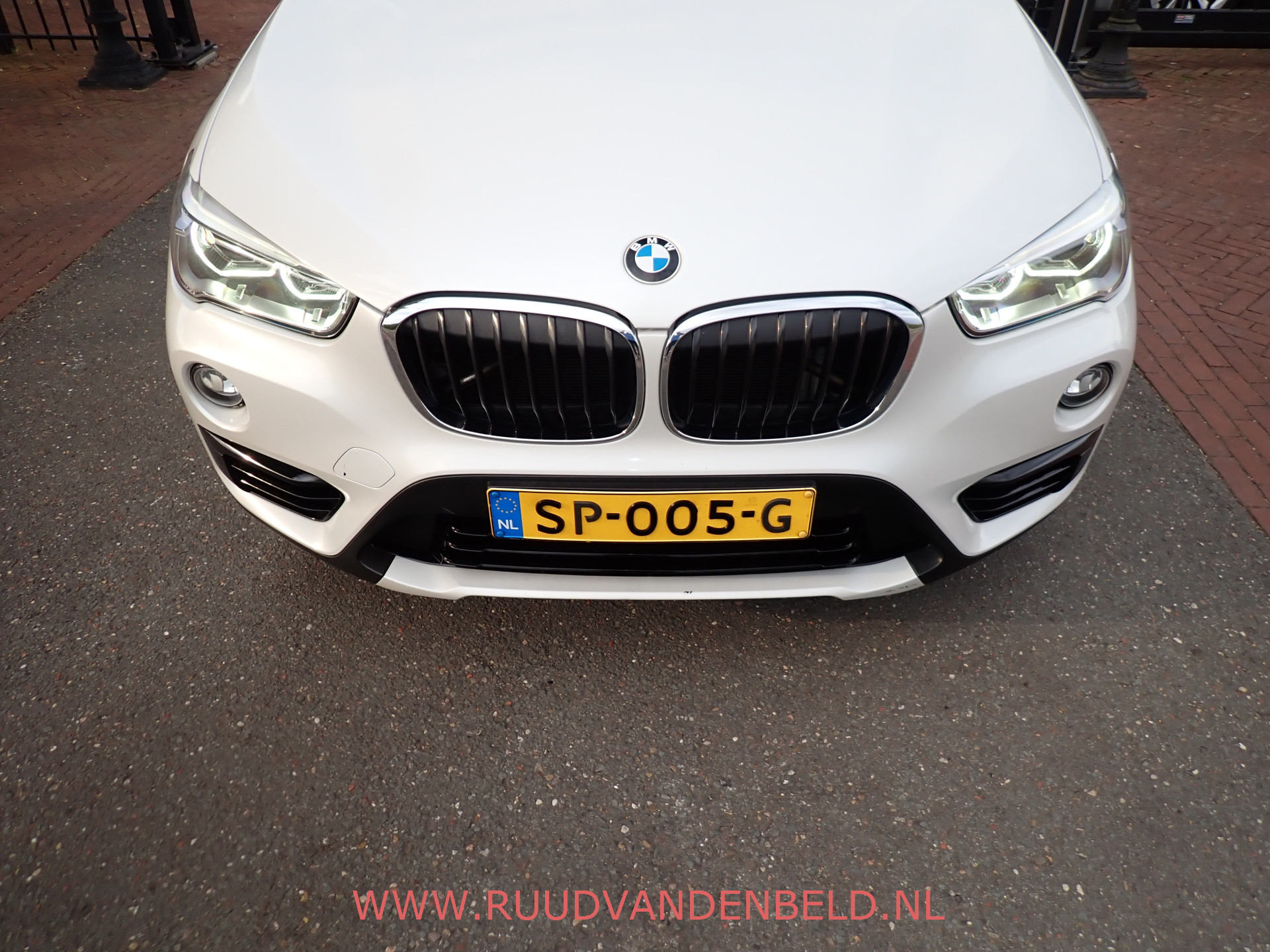 Foto van BMW X1