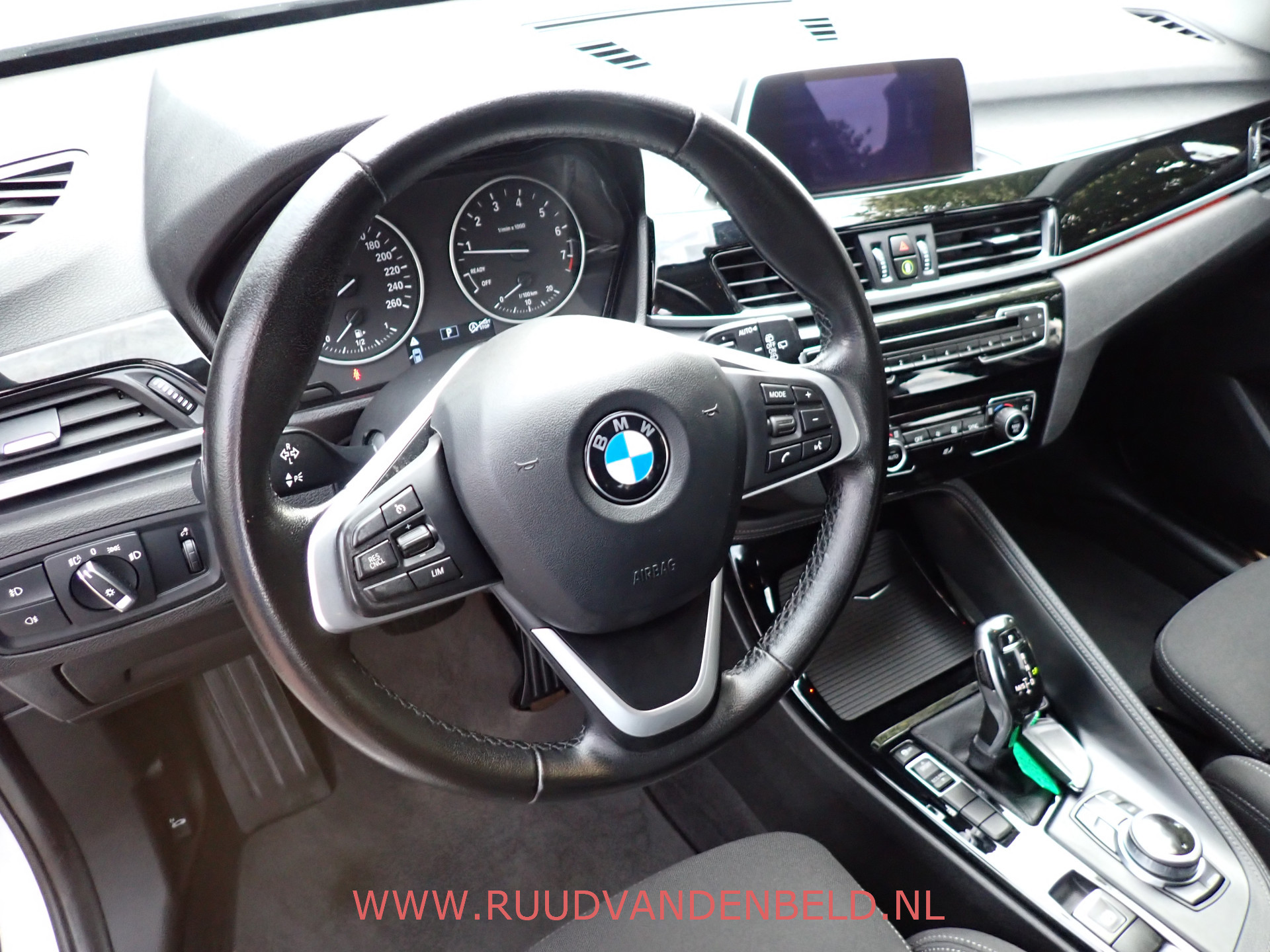 Foto van BMW X1