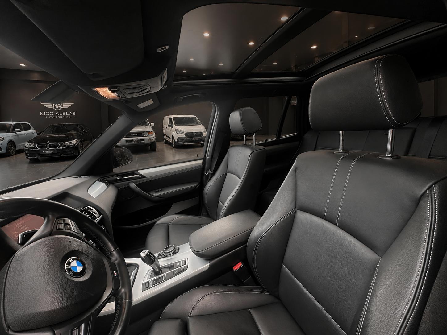 Foto van BMW X3 Xdrive20i