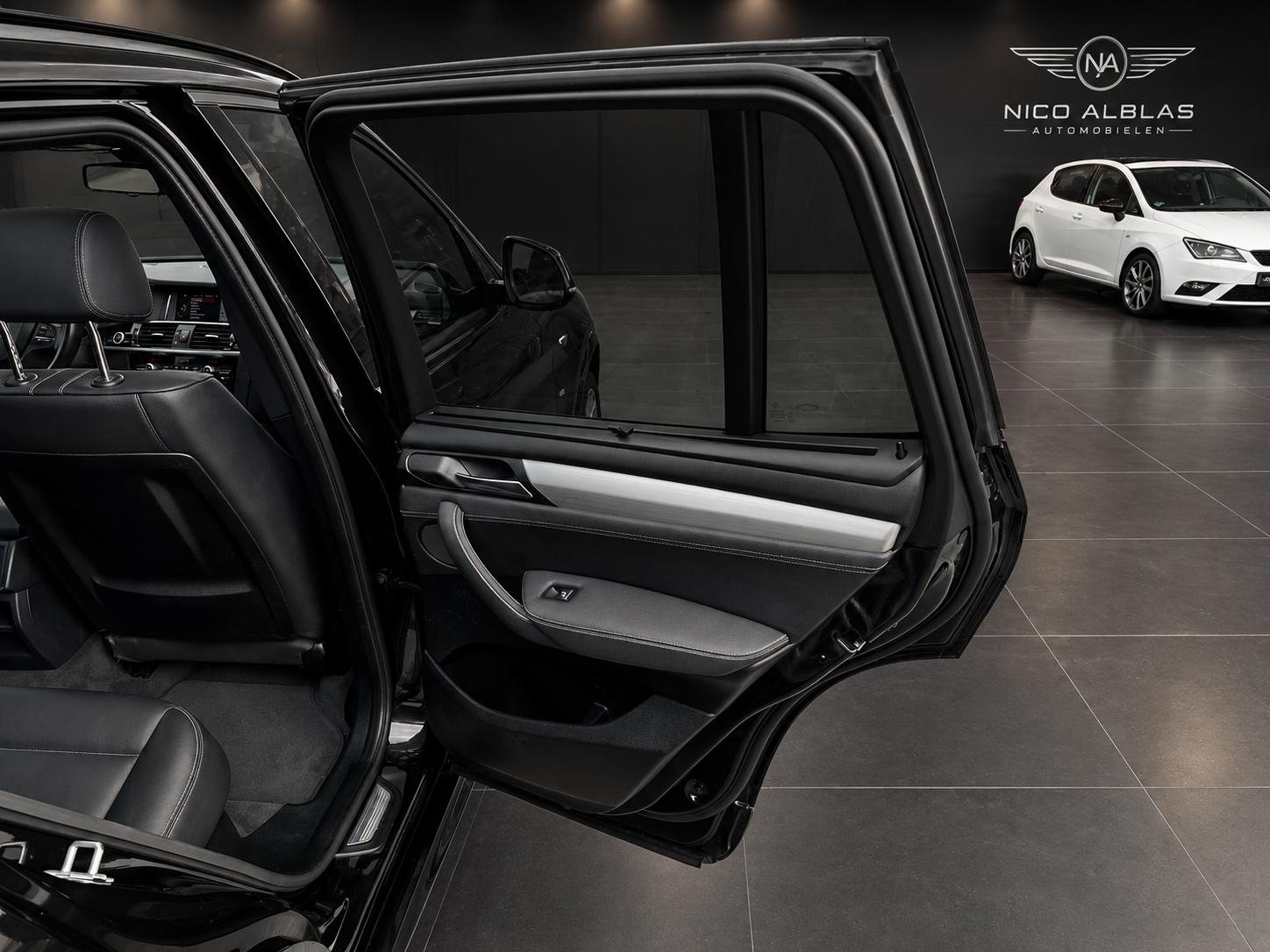 Foto van BMW X3 Xdrive20i