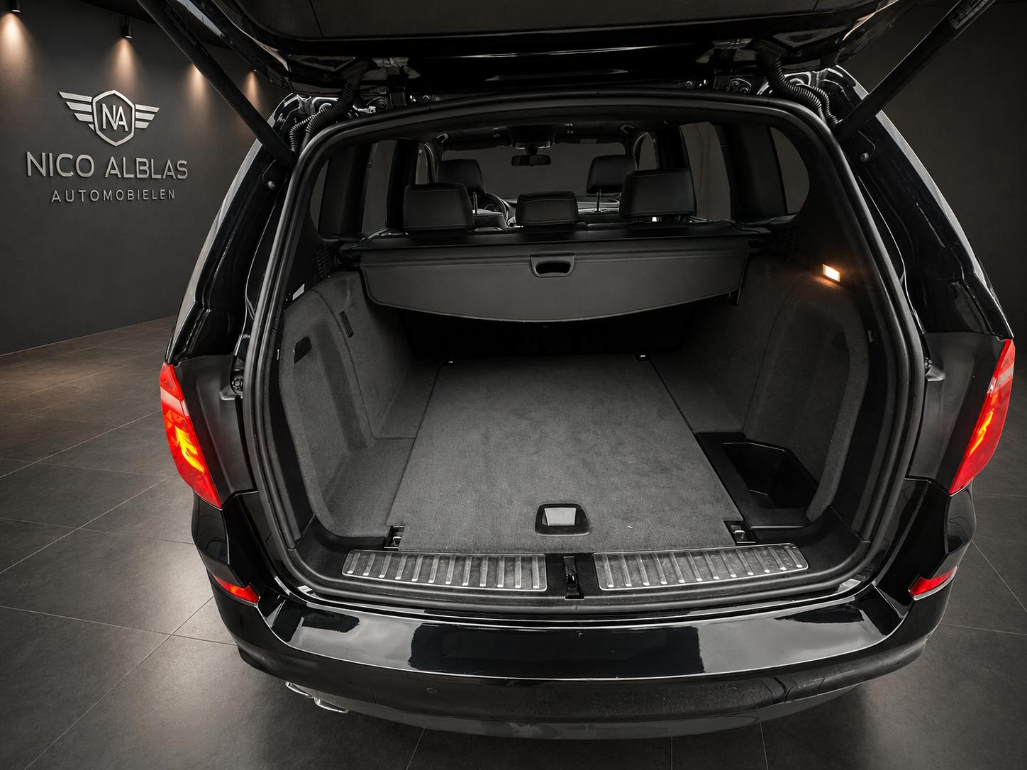 Foto van BMW X3 Xdrive20i