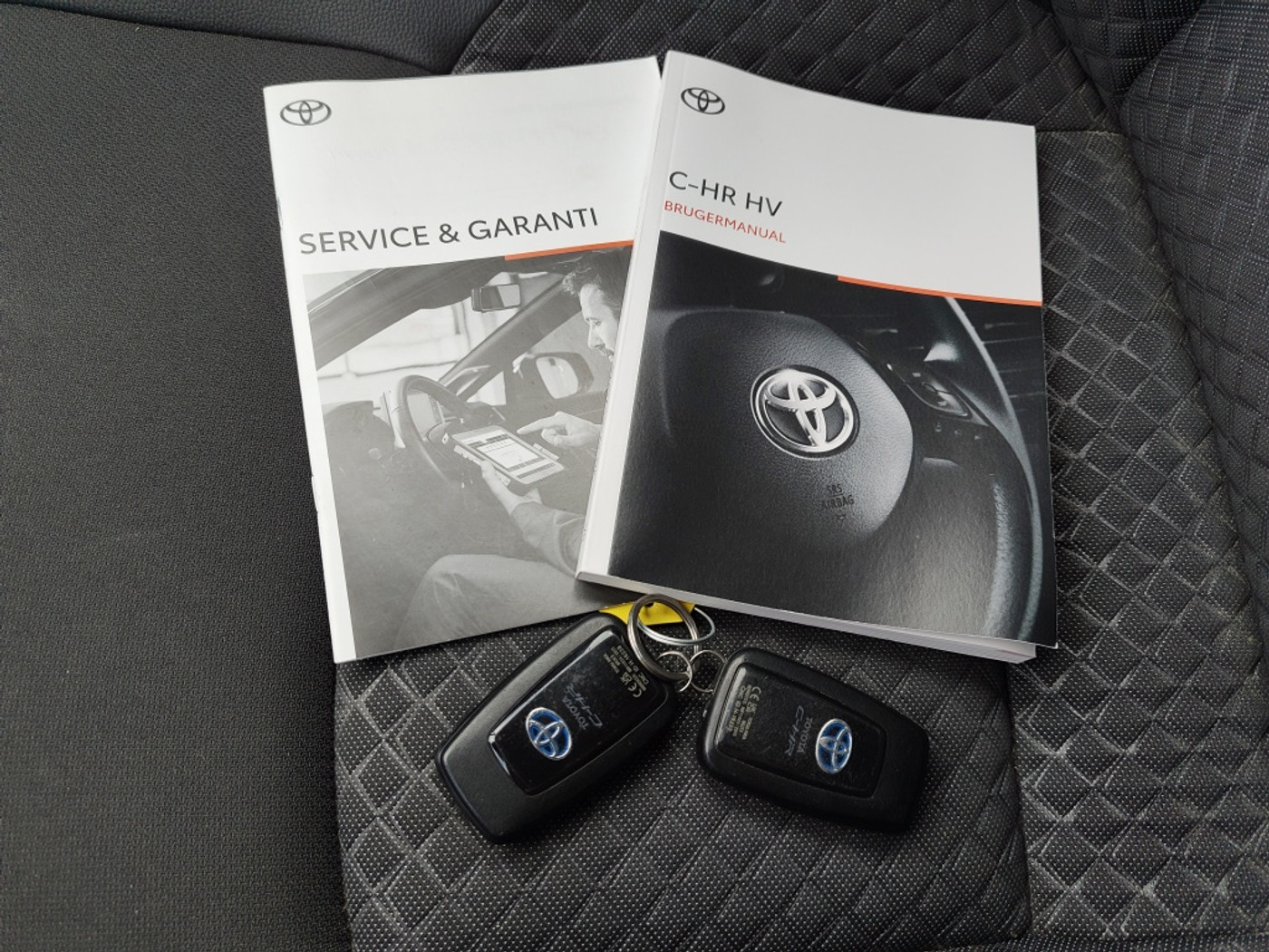 Foto van Toyota Toyota C-hr