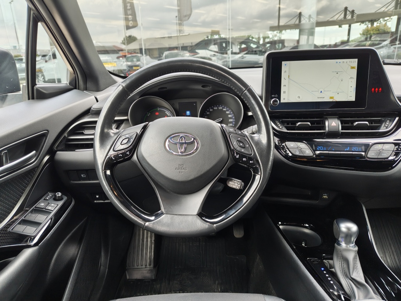 Foto van Toyota Toyota C-hr