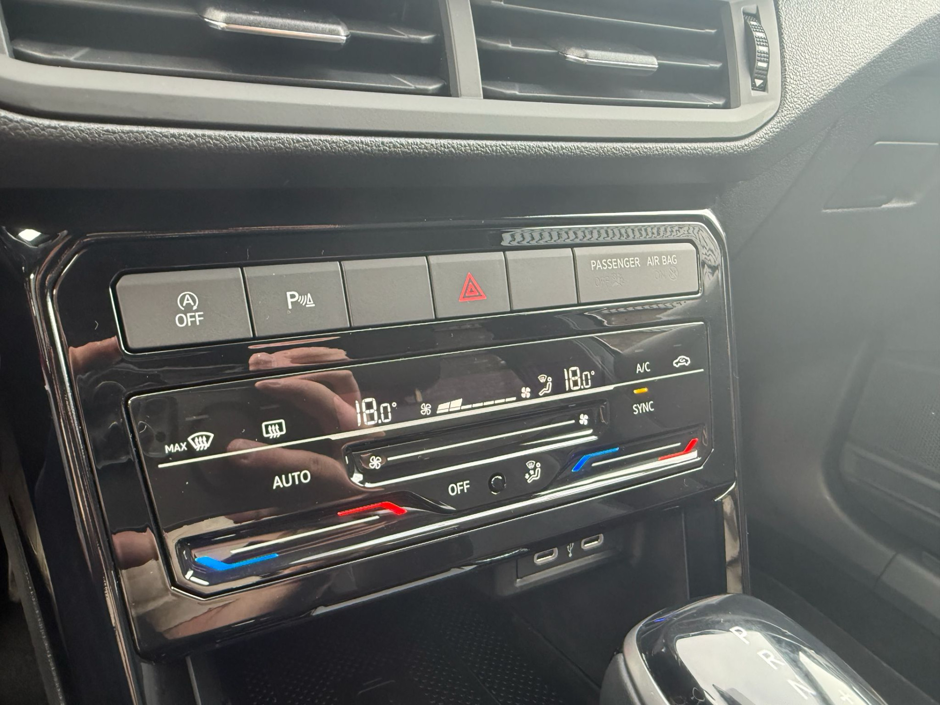 Foto van Volkswagen T-cross