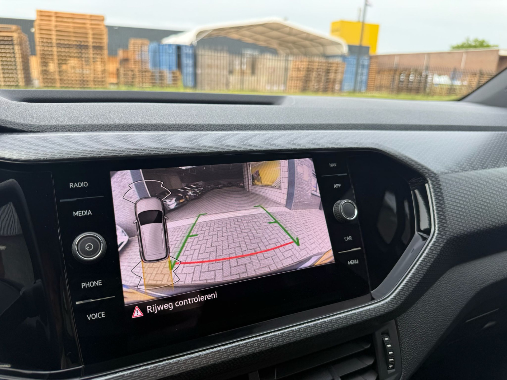 Foto van Volkswagen T-cross