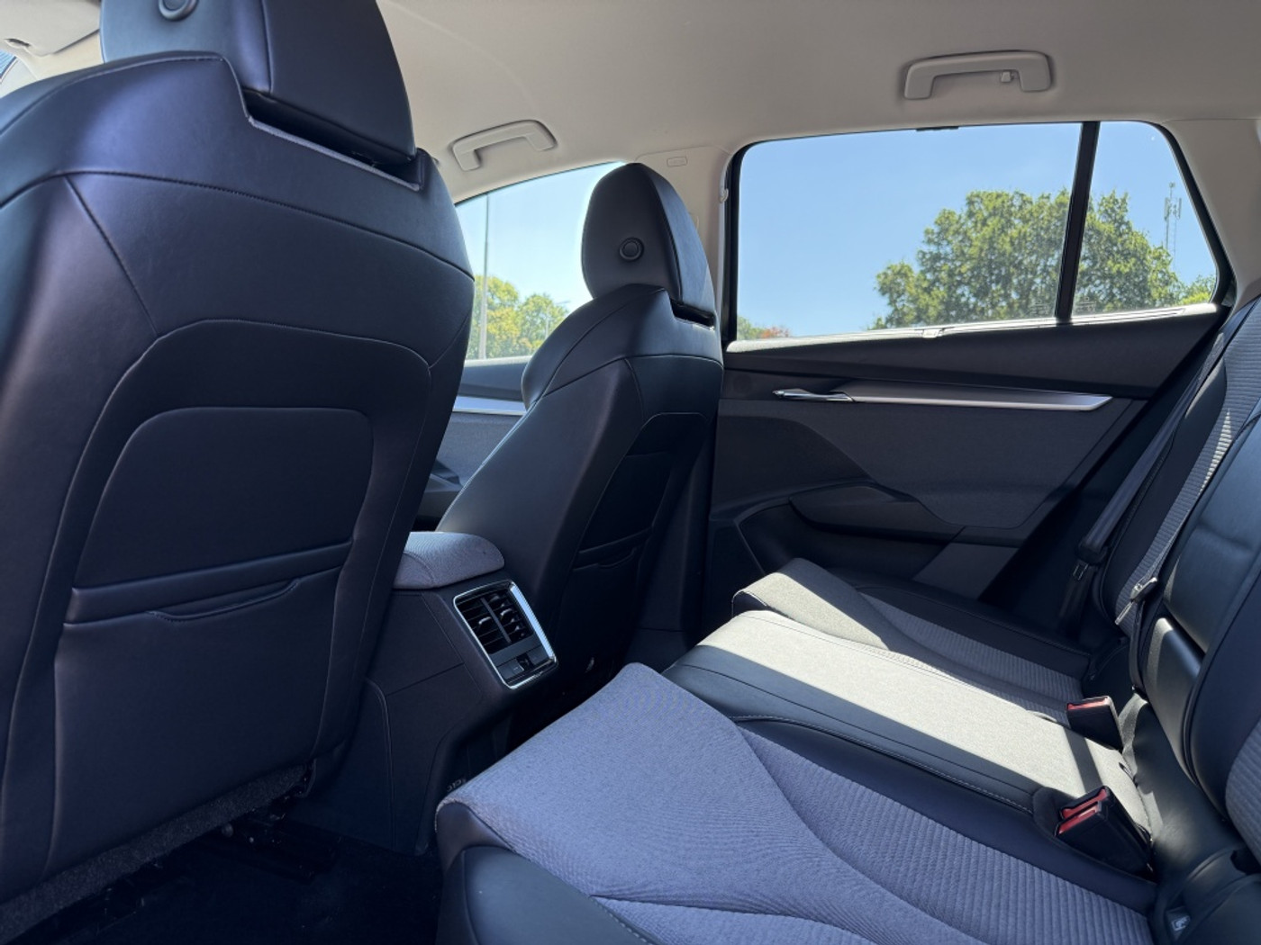 Foto van Skoda Enyaq 60