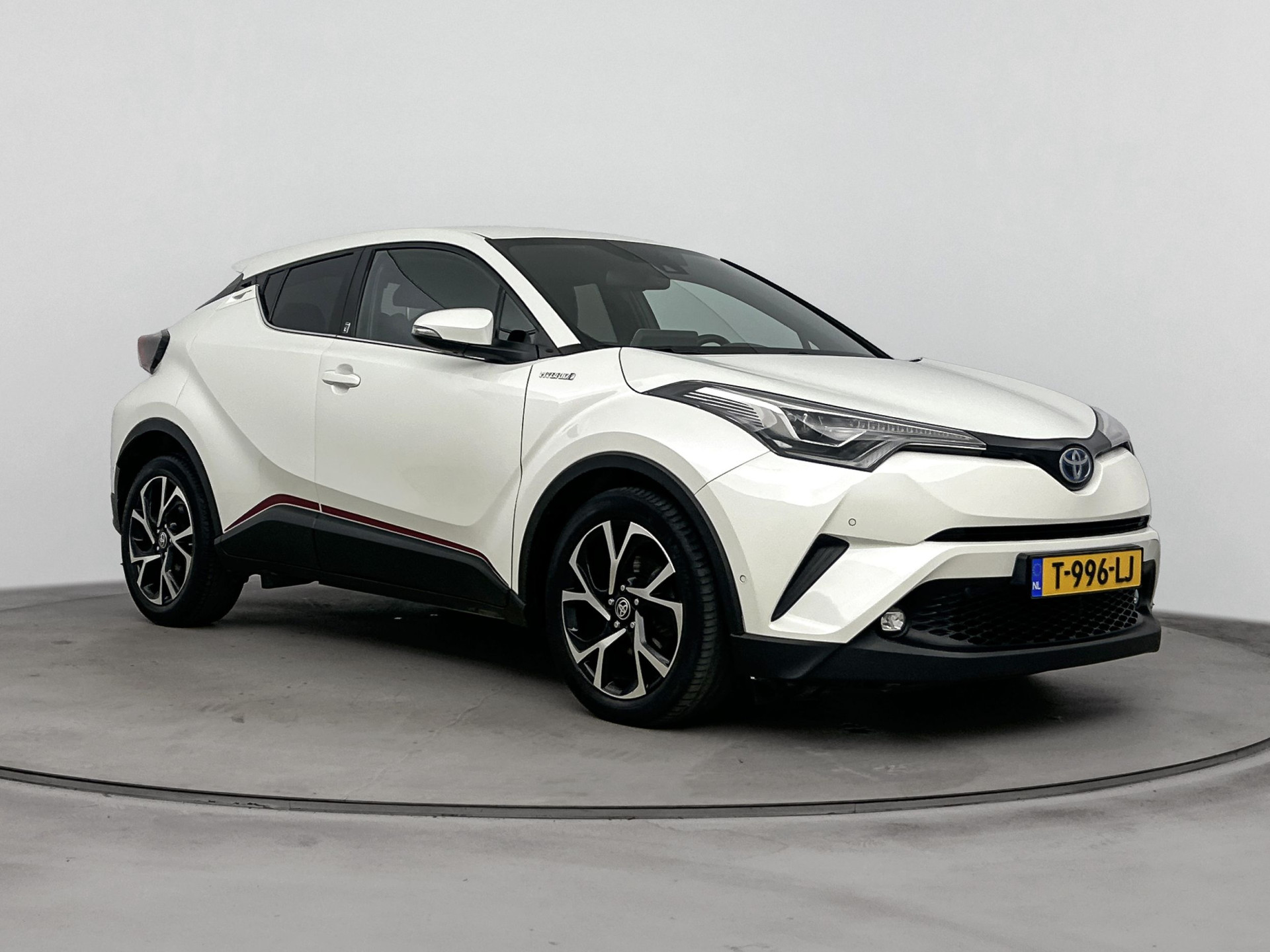 Foto van Toyota Toyota C-hr