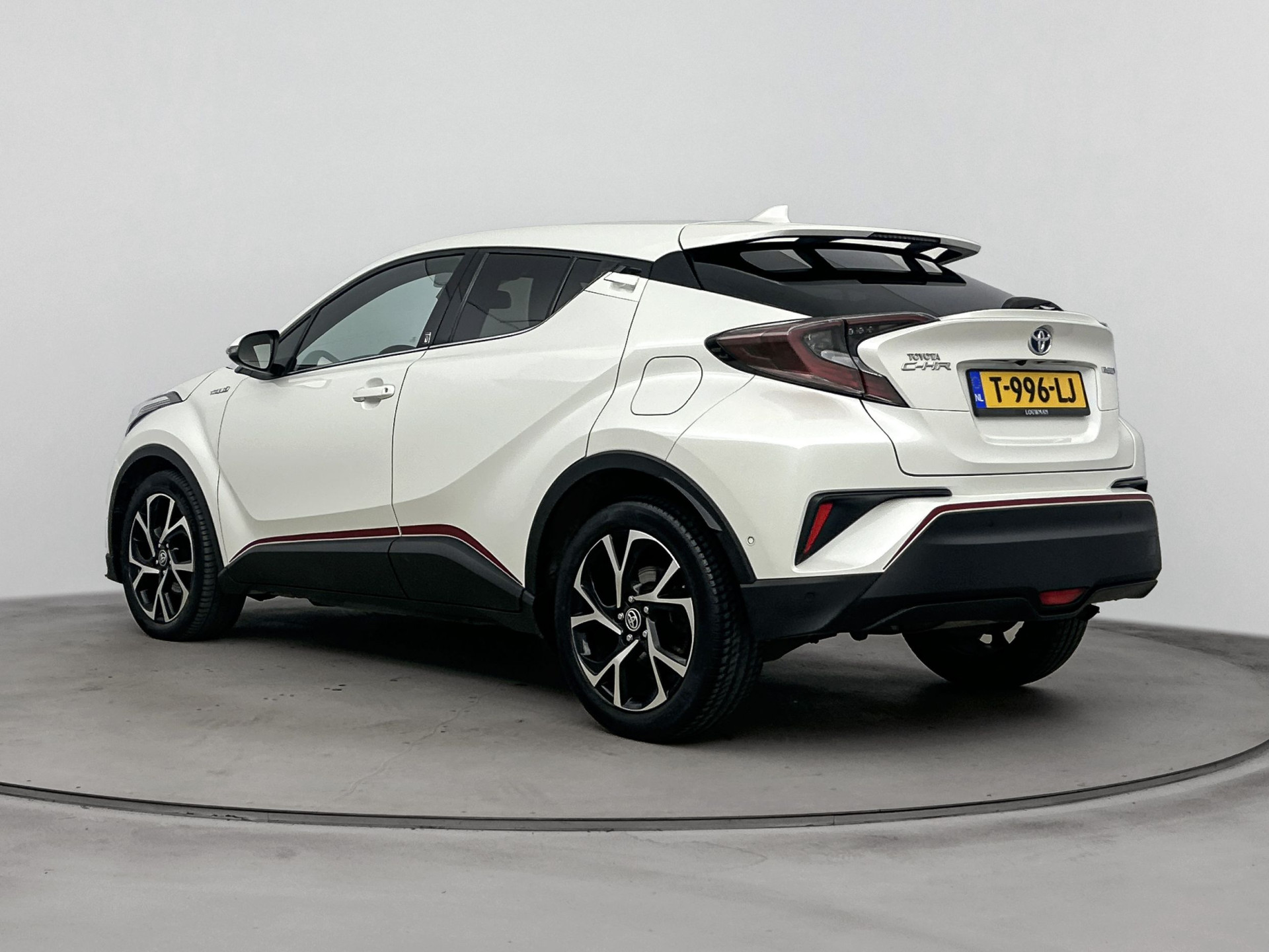 Foto van Toyota Toyota C-hr