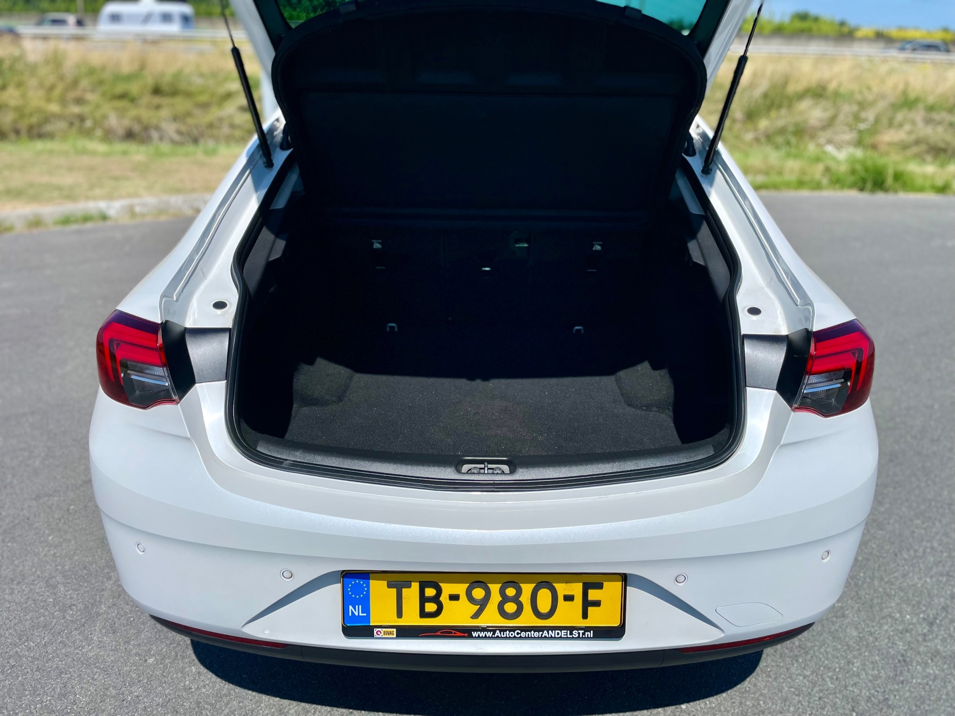 Foto van Opel Insignia Grand Sport