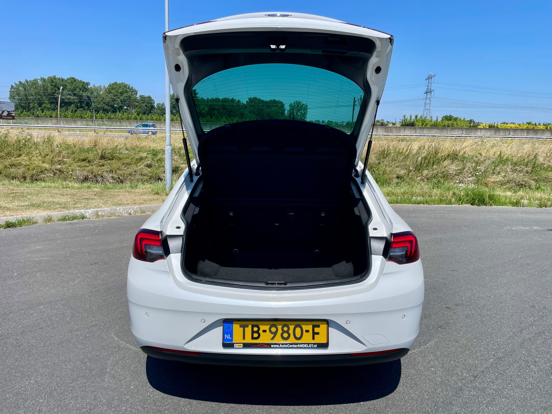 Foto van Opel Insignia Grand Sport
