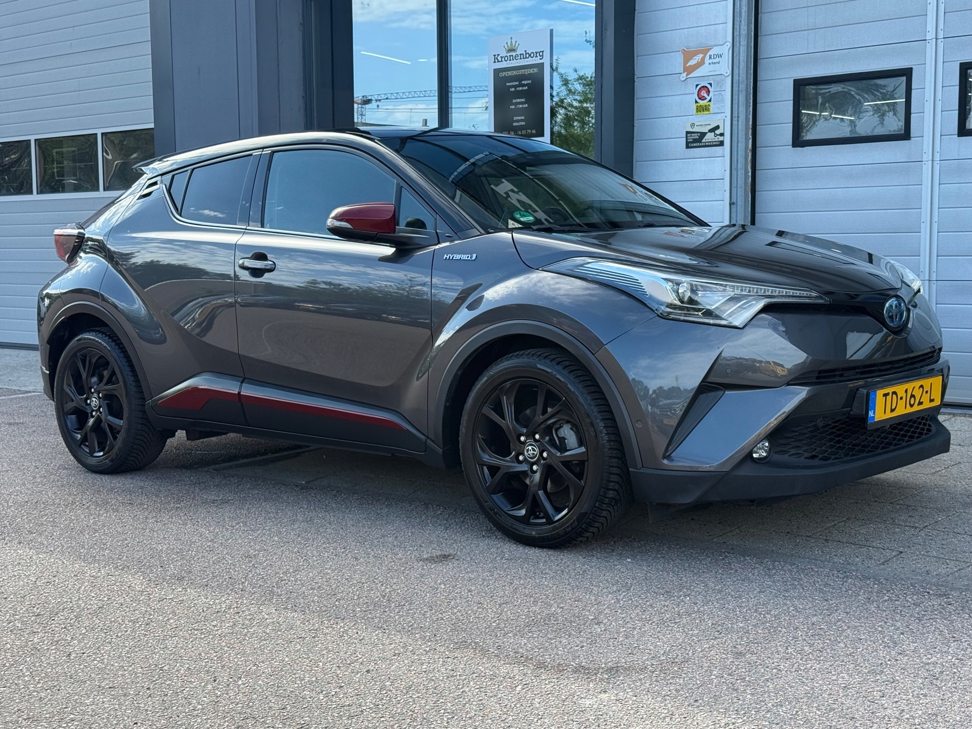 Foto van Toyota Toyota C-hr
