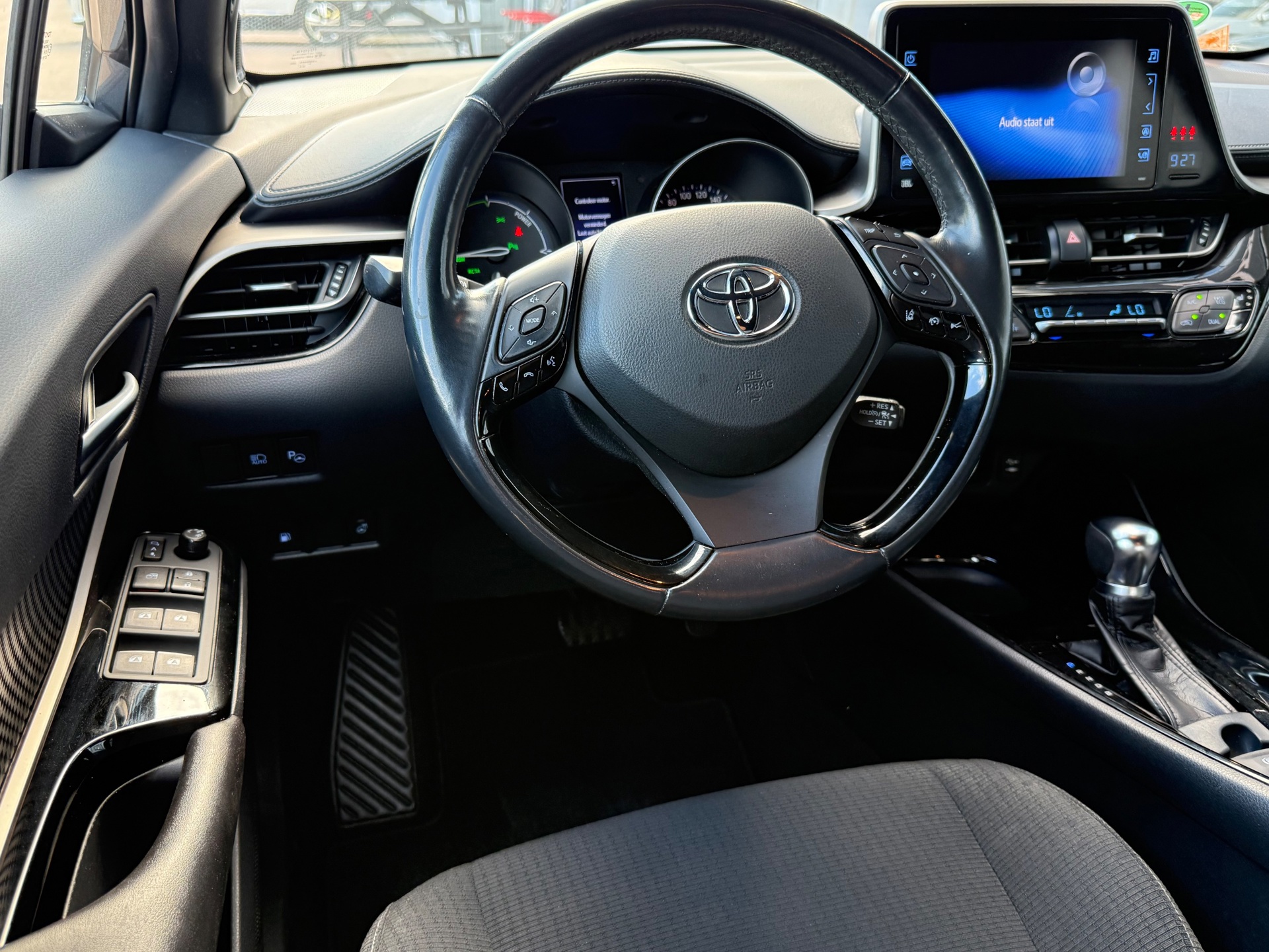 Foto van Toyota Toyota C-hr