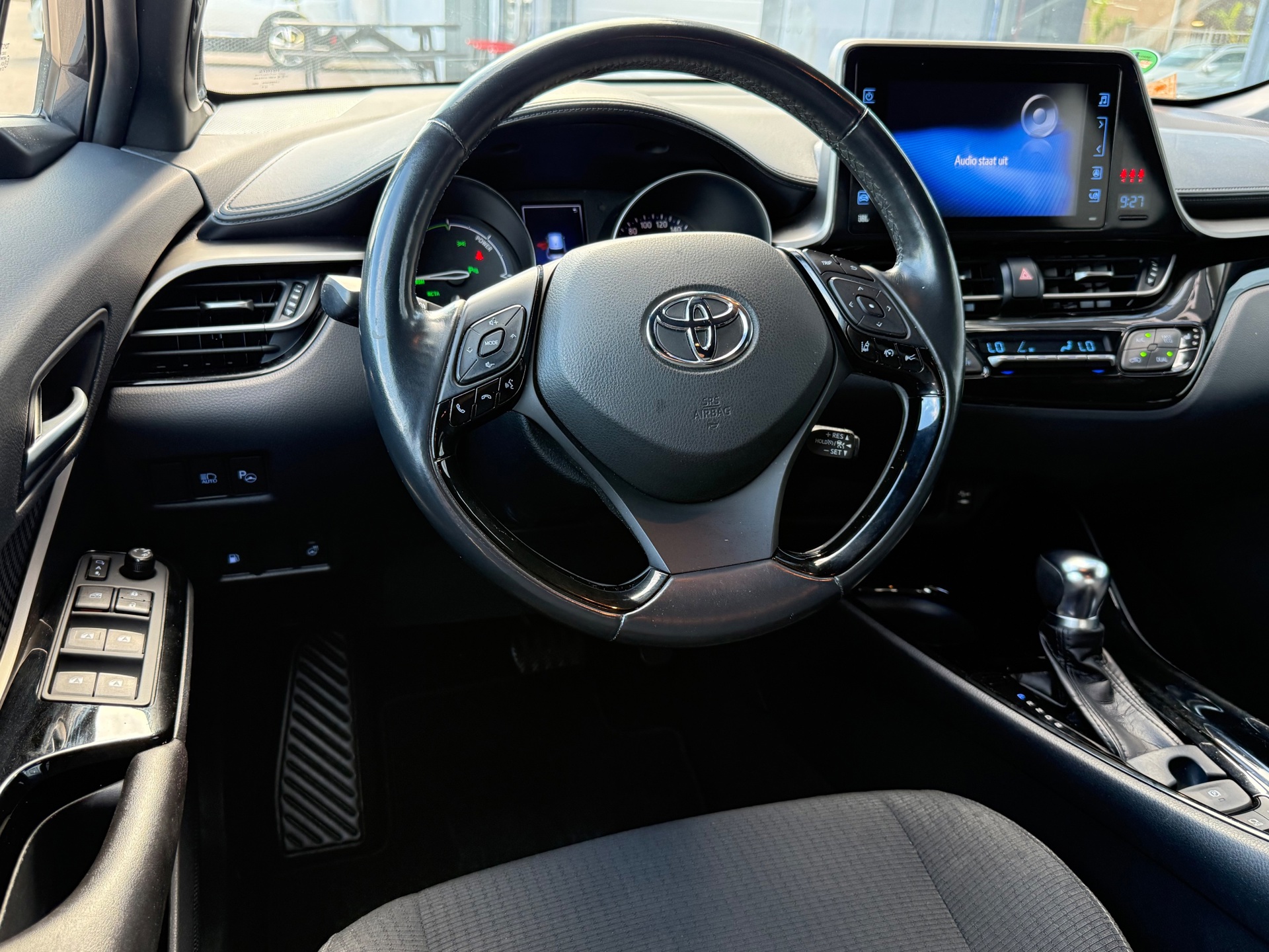 Foto van Toyota Toyota C-hr