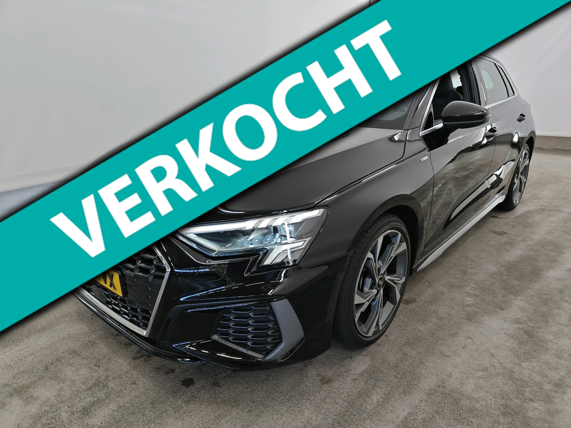 Audi A3 Sportback 35 TFSI 150pk Automaat S edition | S-Line interieur & exterieur | ACC | CarPlay | 18" | Parkeerassistent 2022 - voorkant
