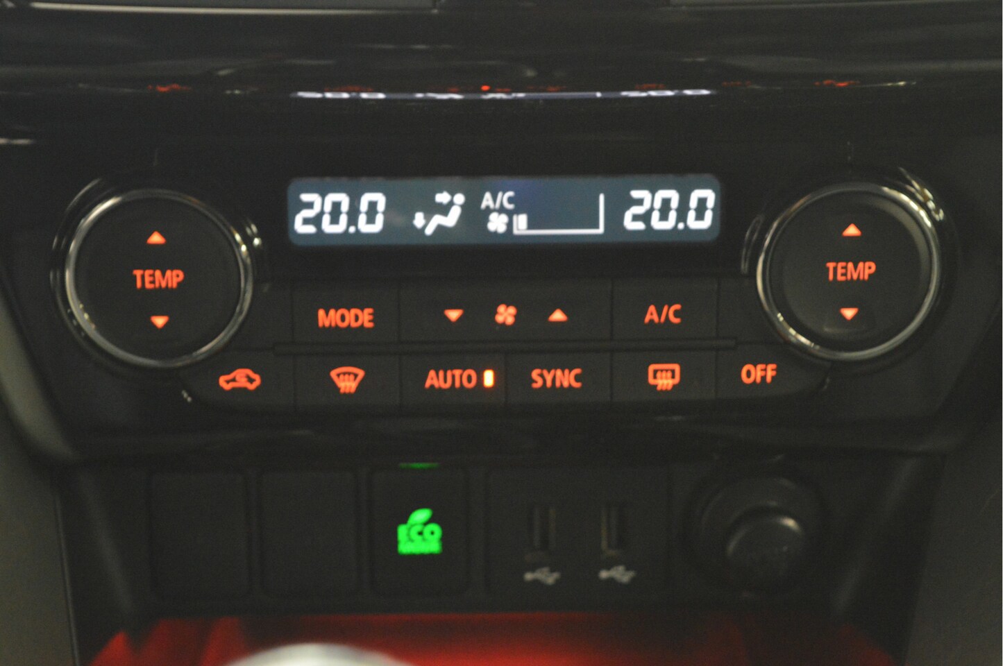 Foto van Mitsubishi Mitsubishi Eclipse Cross