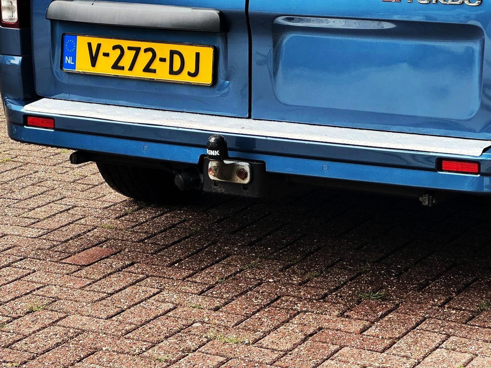 Foto van Opel Vivaro-b