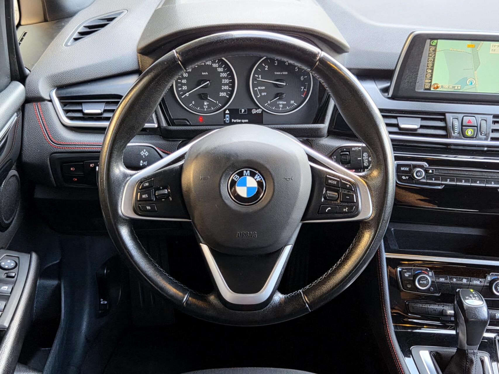 Foto van BMW 220i Active Tourer
