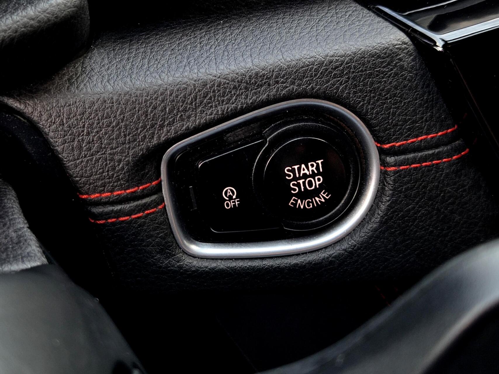 Foto van BMW 220i Active Tourer