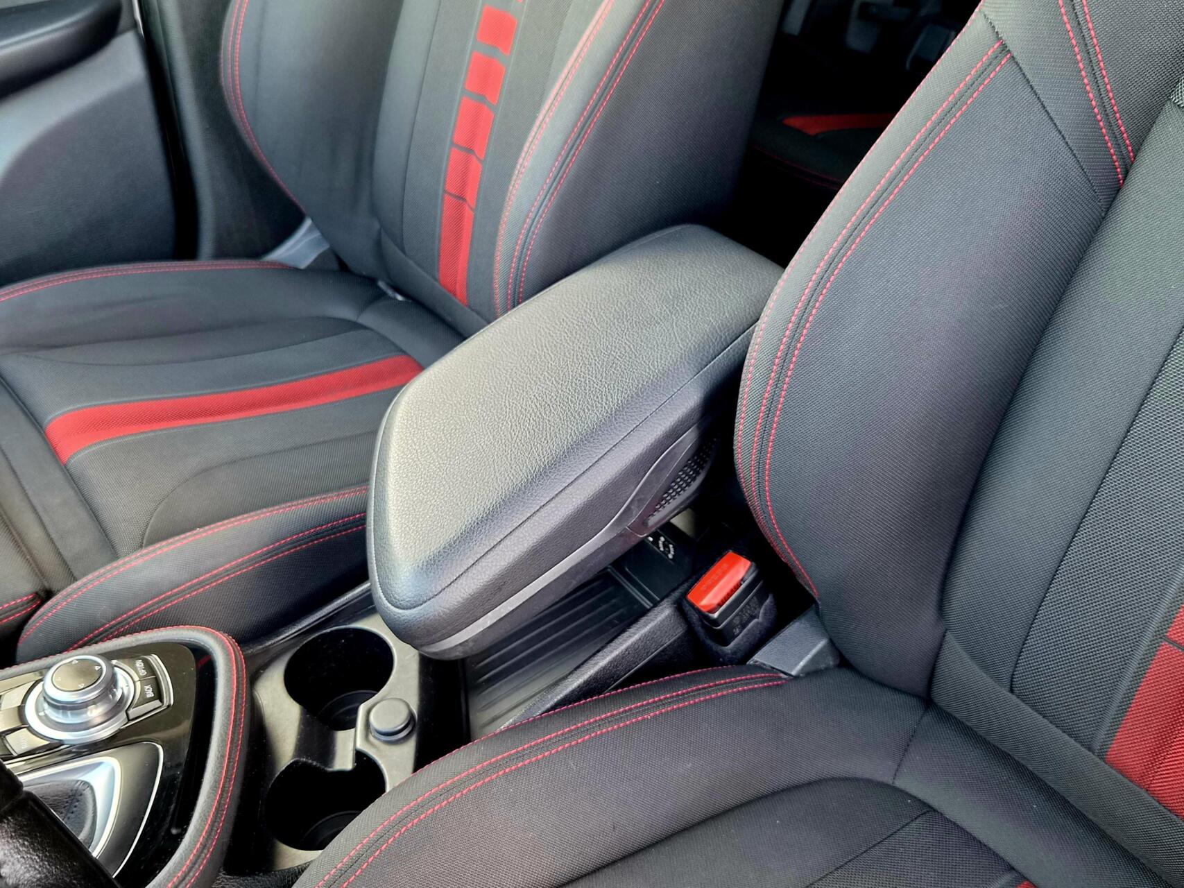 Foto van BMW 220i Active Tourer