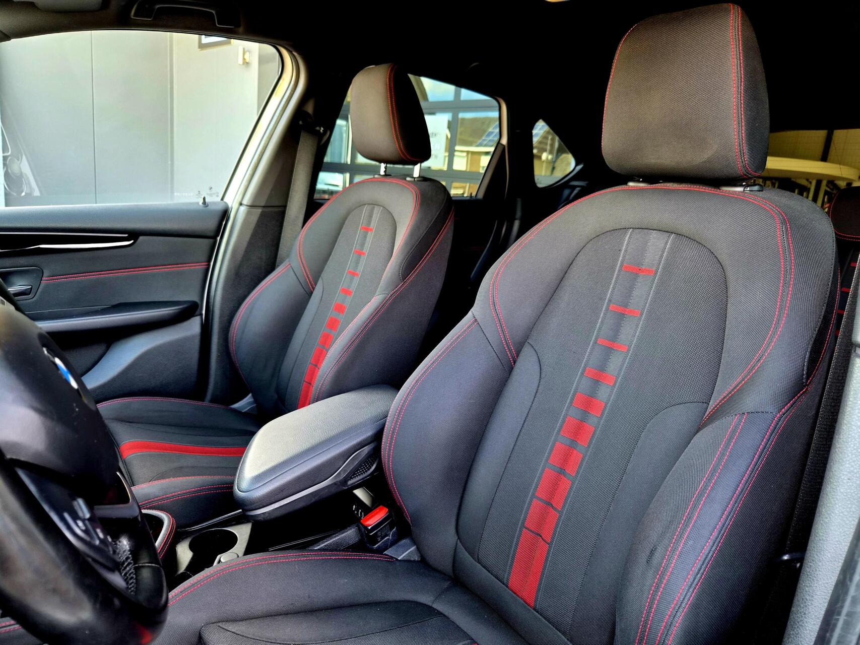 Foto van BMW 220i Active Tourer