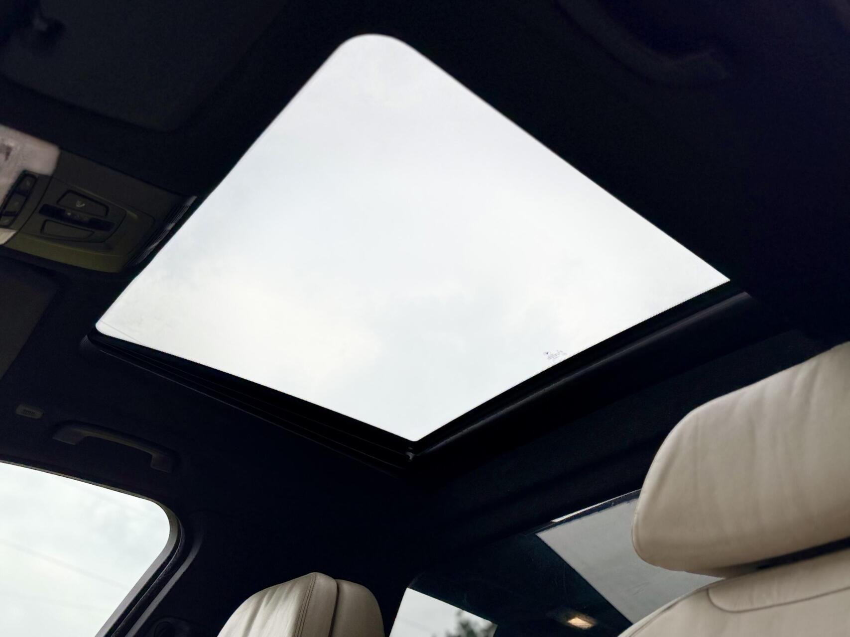 Foto van BMW X5 M50d