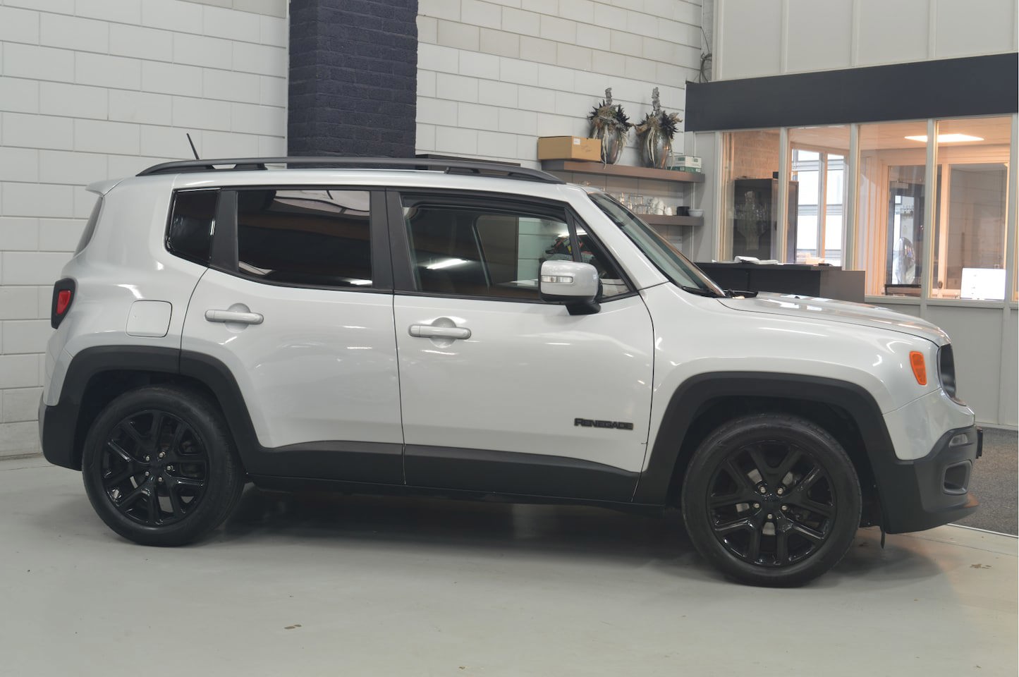Foto van Jeep Renegade Van