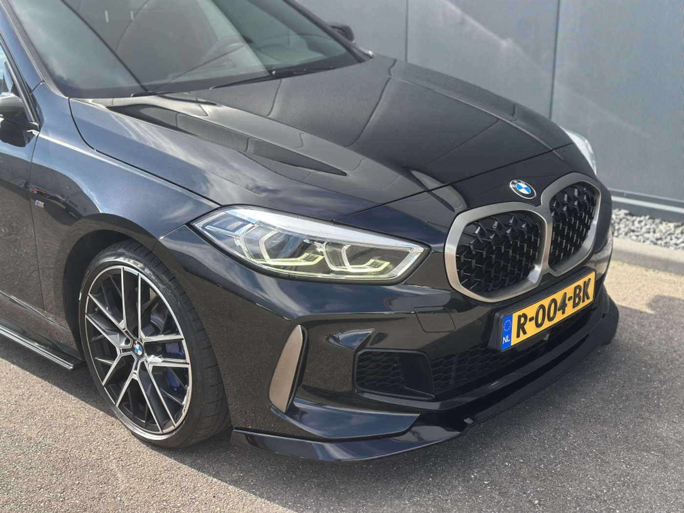 Foto van BMW M135i xDrive