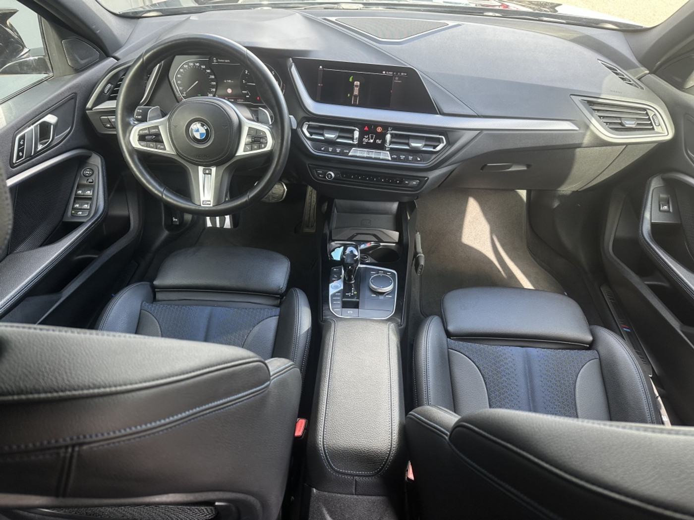 Foto van BMW M135i xDrive