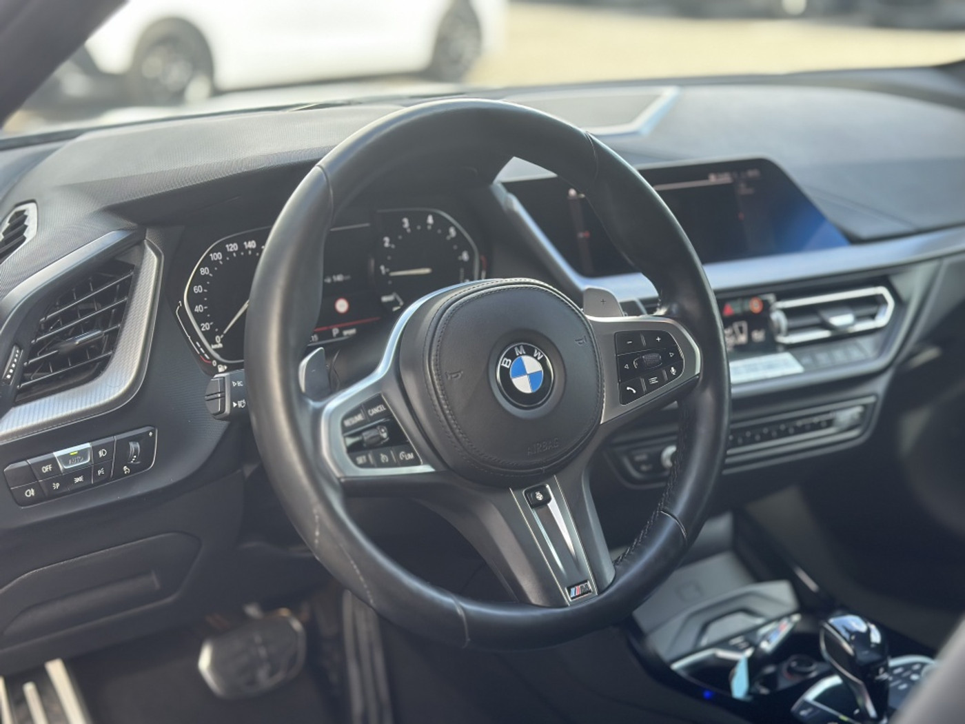 Foto van BMW M135i xDrive
