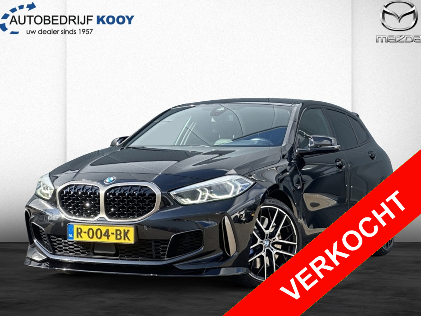 BMW M135i xDrive M135i xDrive High Executive 2020 - voorkant